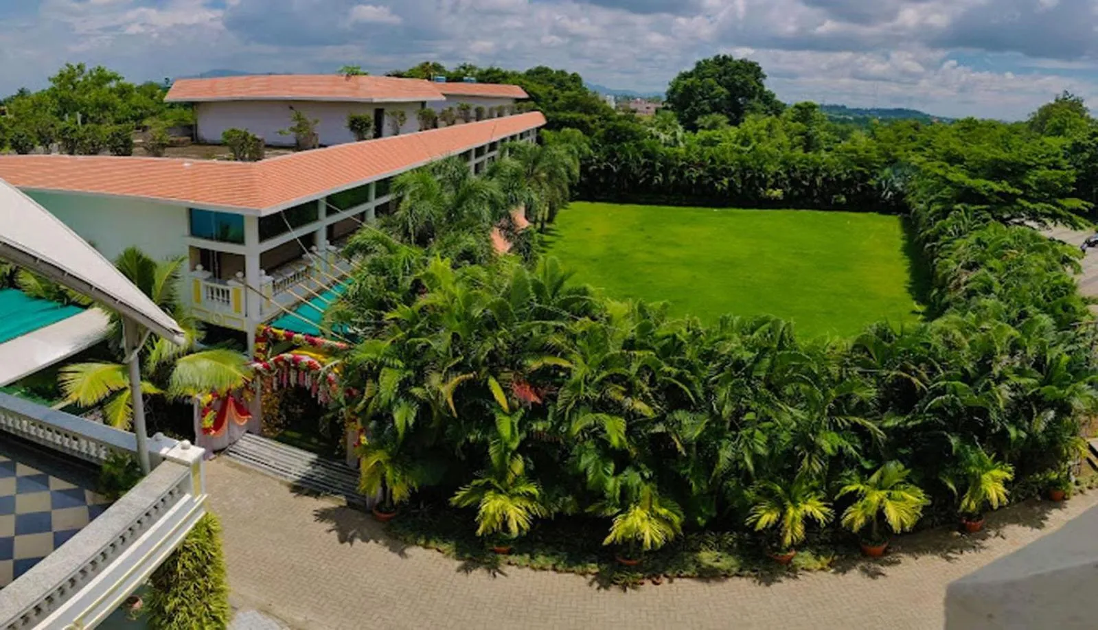 Garden in Hotel Royal Retreat