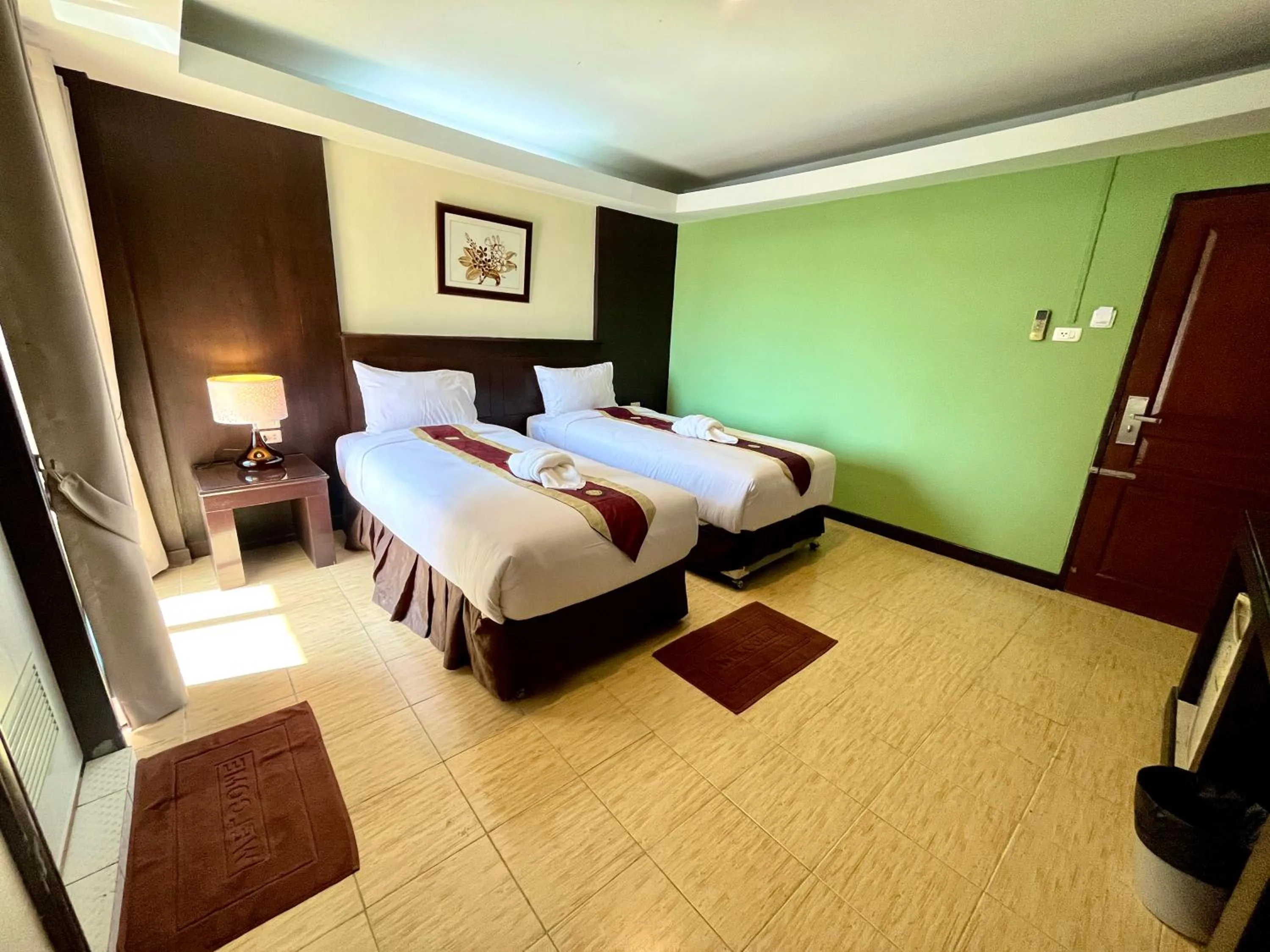 Bed in The Atnal Lanta Budget and Eco Friendly hotel in Koh Lanta