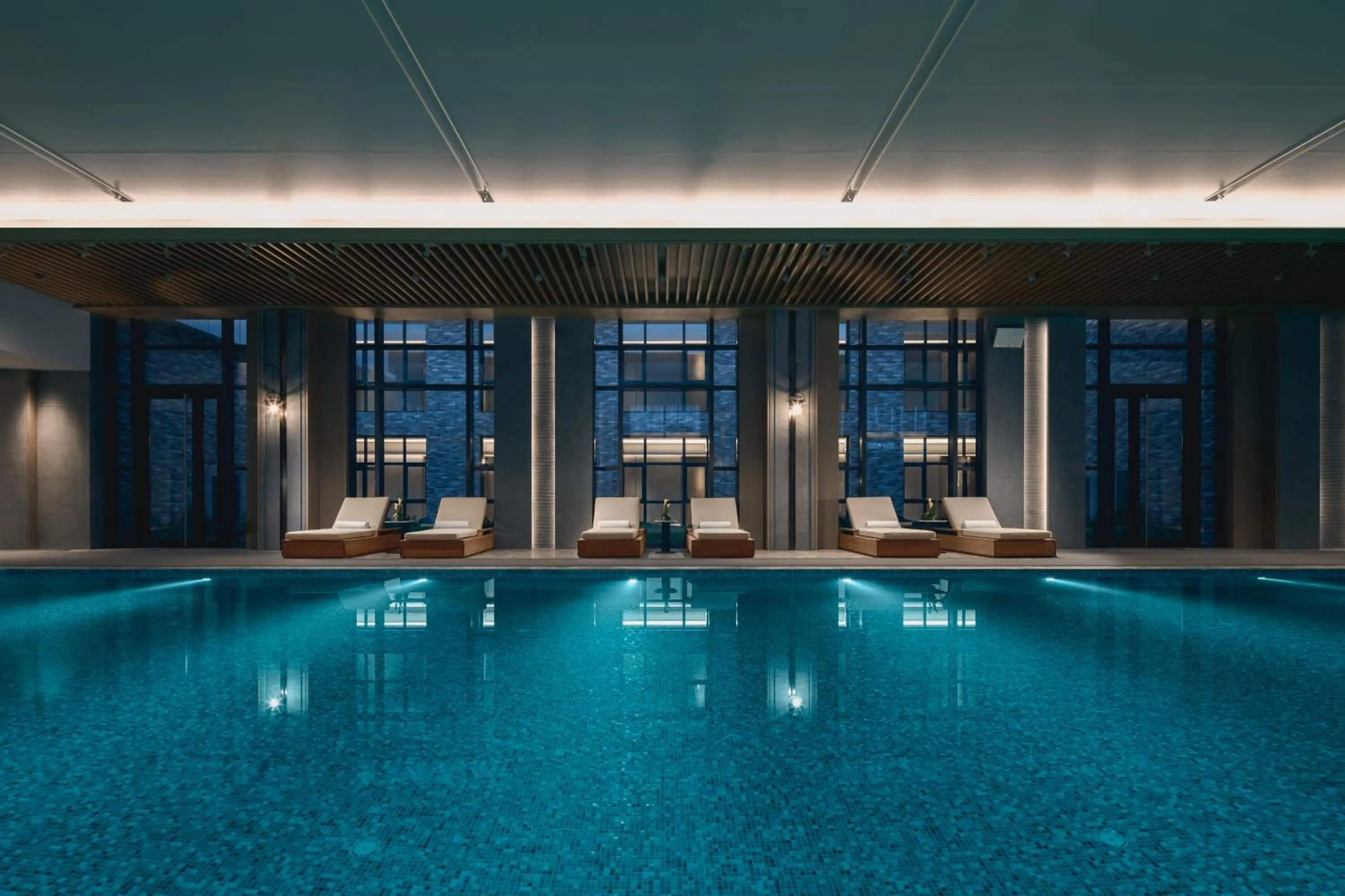 Swimming pool in Hyatt Regency Huangshan Hengjiangwan