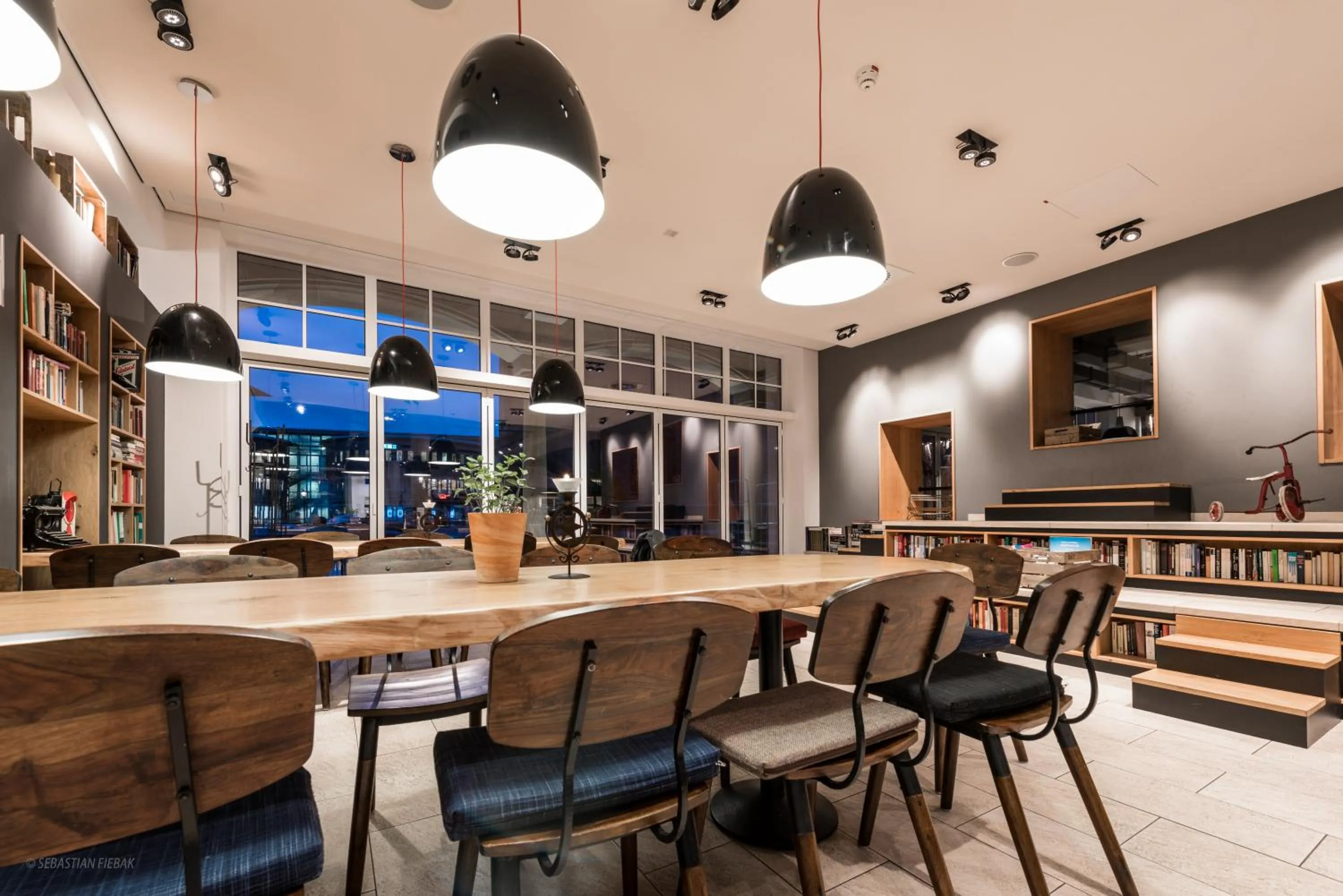 Restaurant/places to eat in Arkadenhaus - Hotel Freiherr von Schwarzenberg