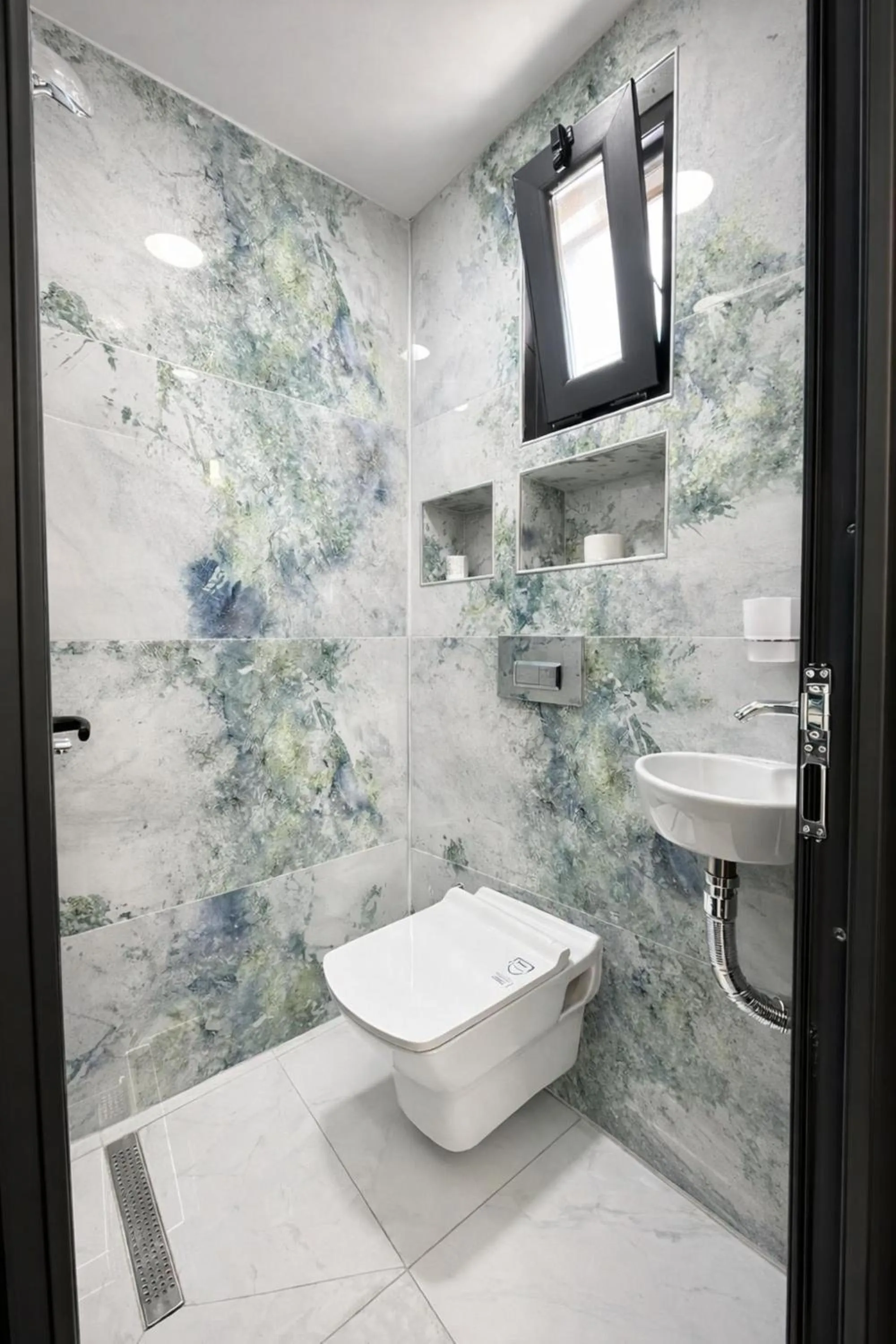 Shower in Kilic Boutique Hotel