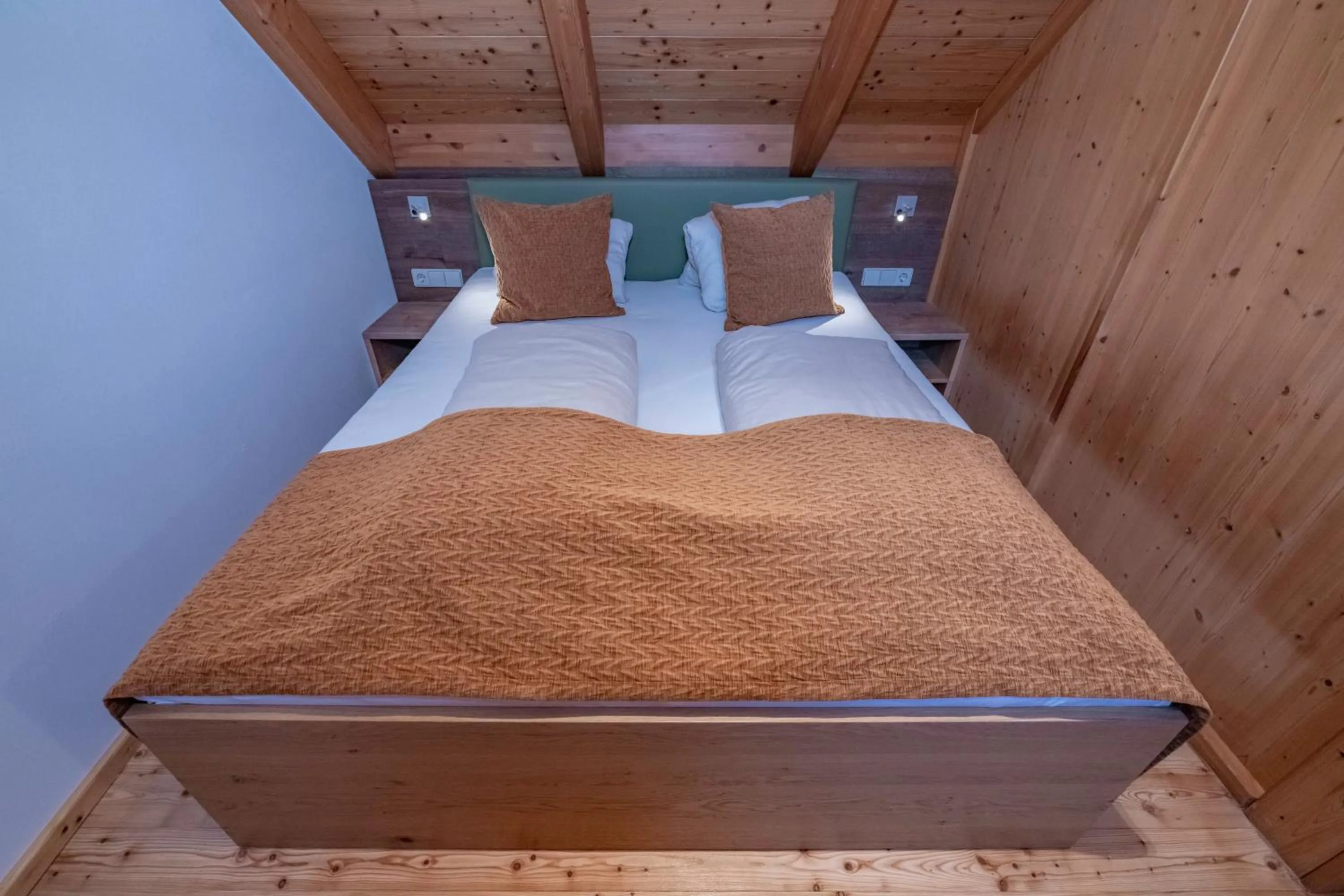 Bedroom, Bed in nawu apartments & Restaurant