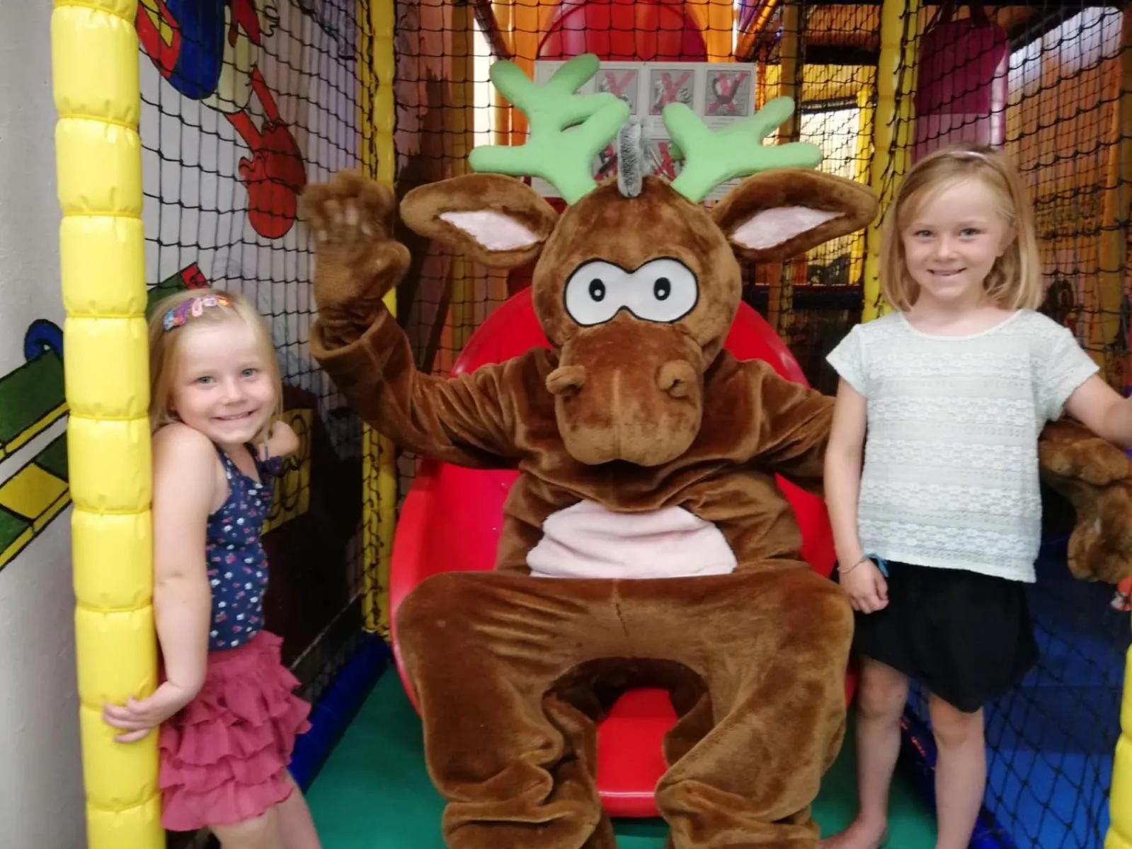 Kids's club in nawu apartments & Restaurant