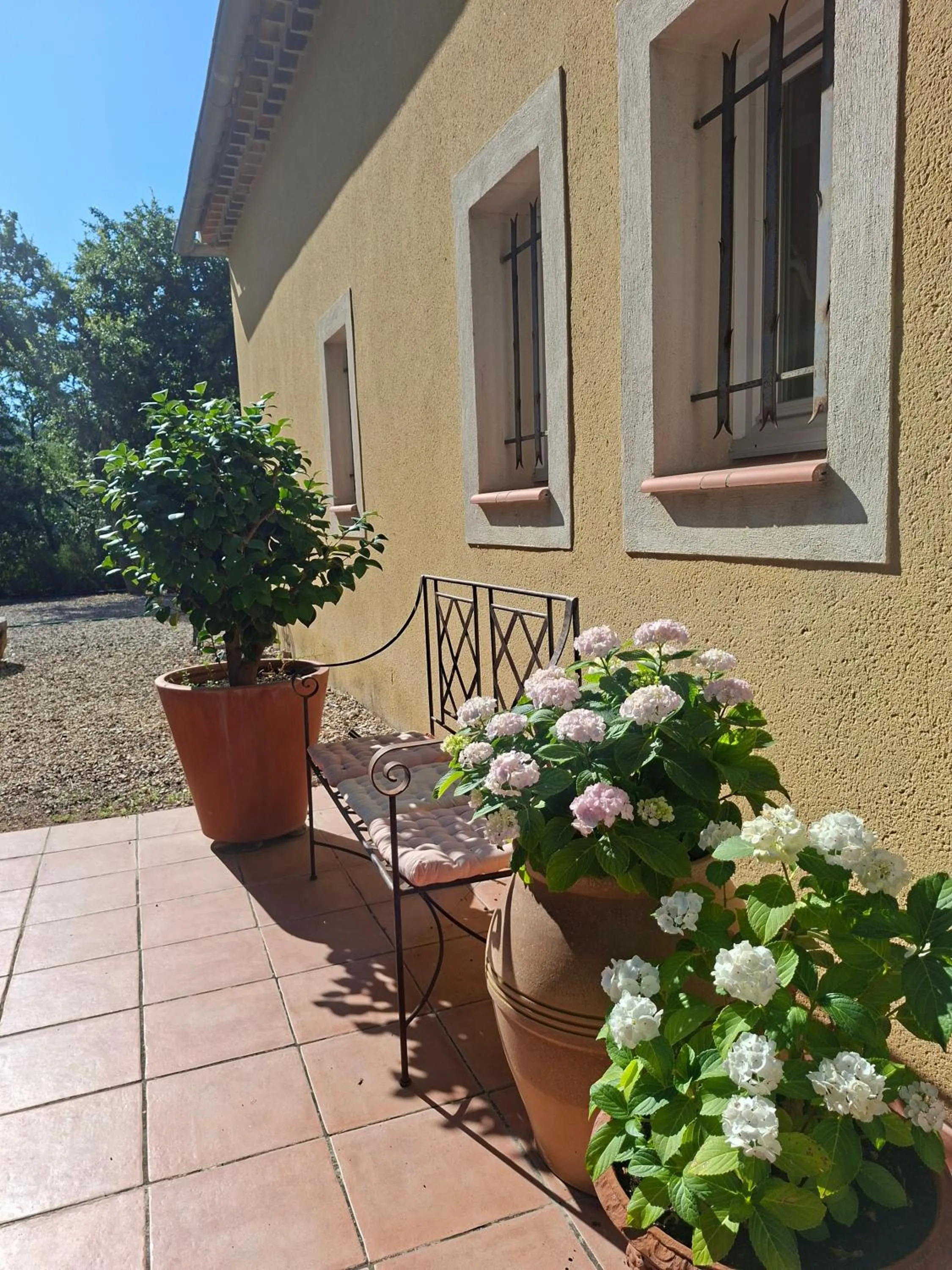 Facade/entrance in Bastide Saint Bernard