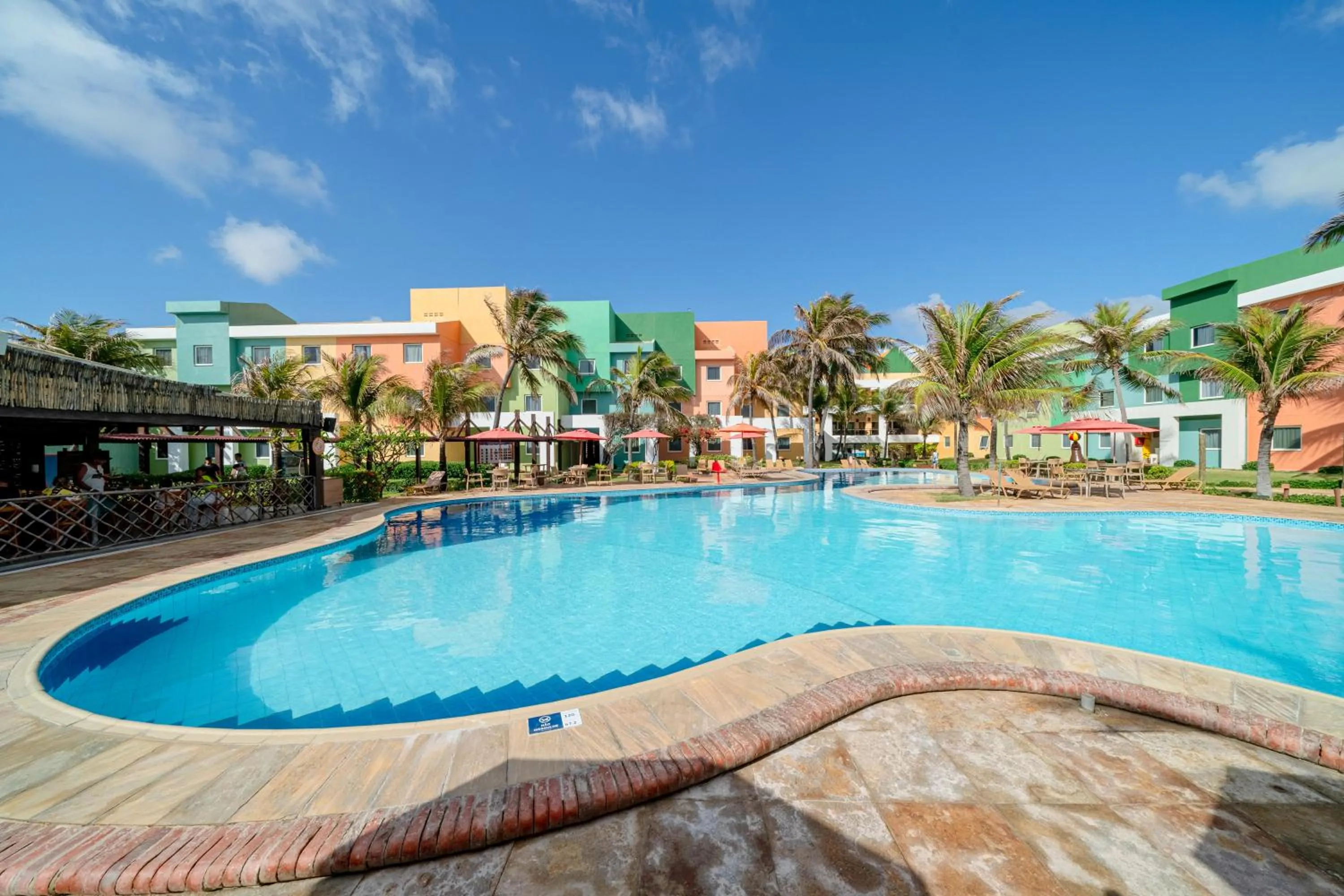 Swimming pool in Beach Park Resort - Oceani