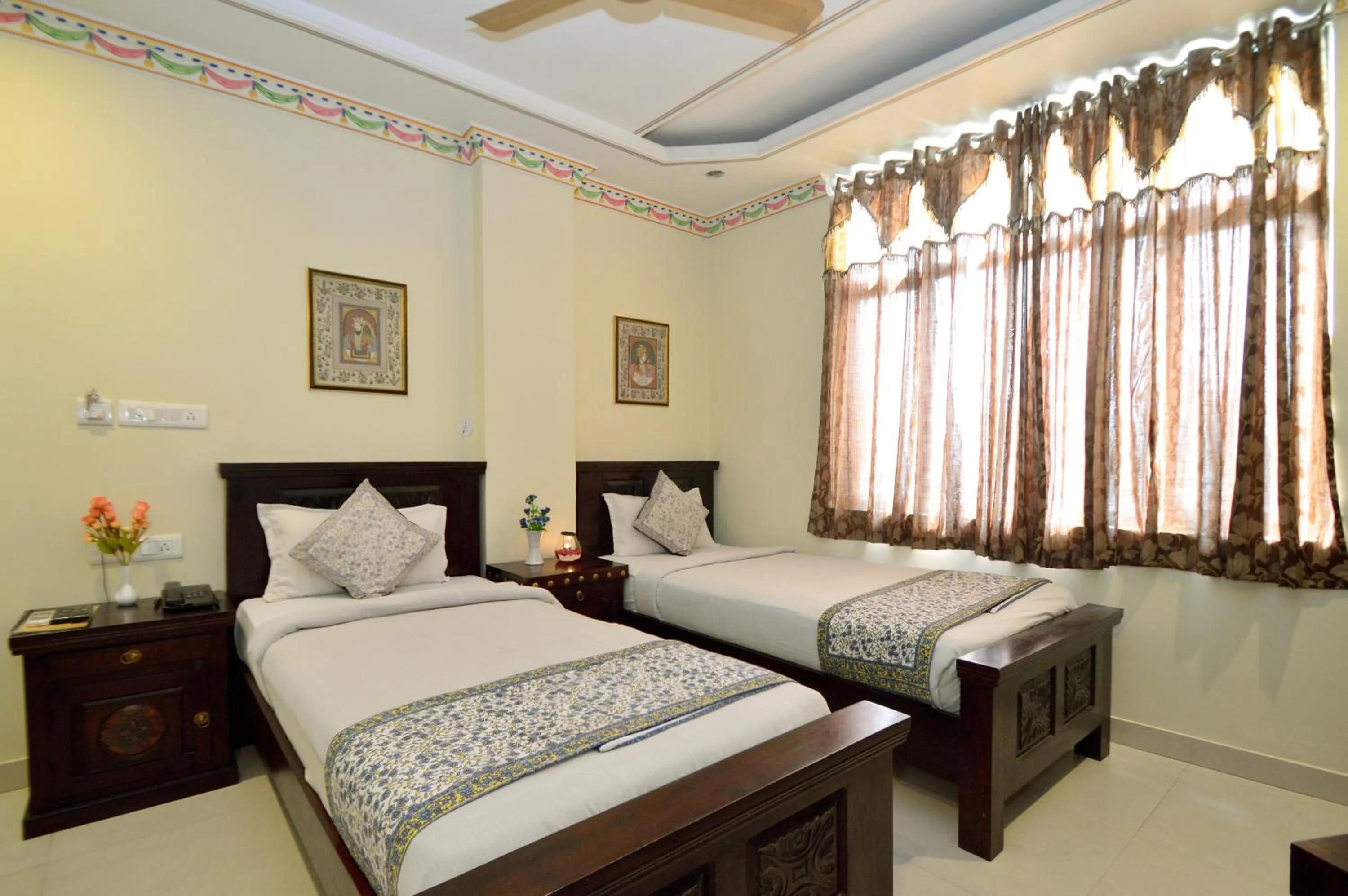 Photo of the whole room, Bed in Hotel Surya Garh