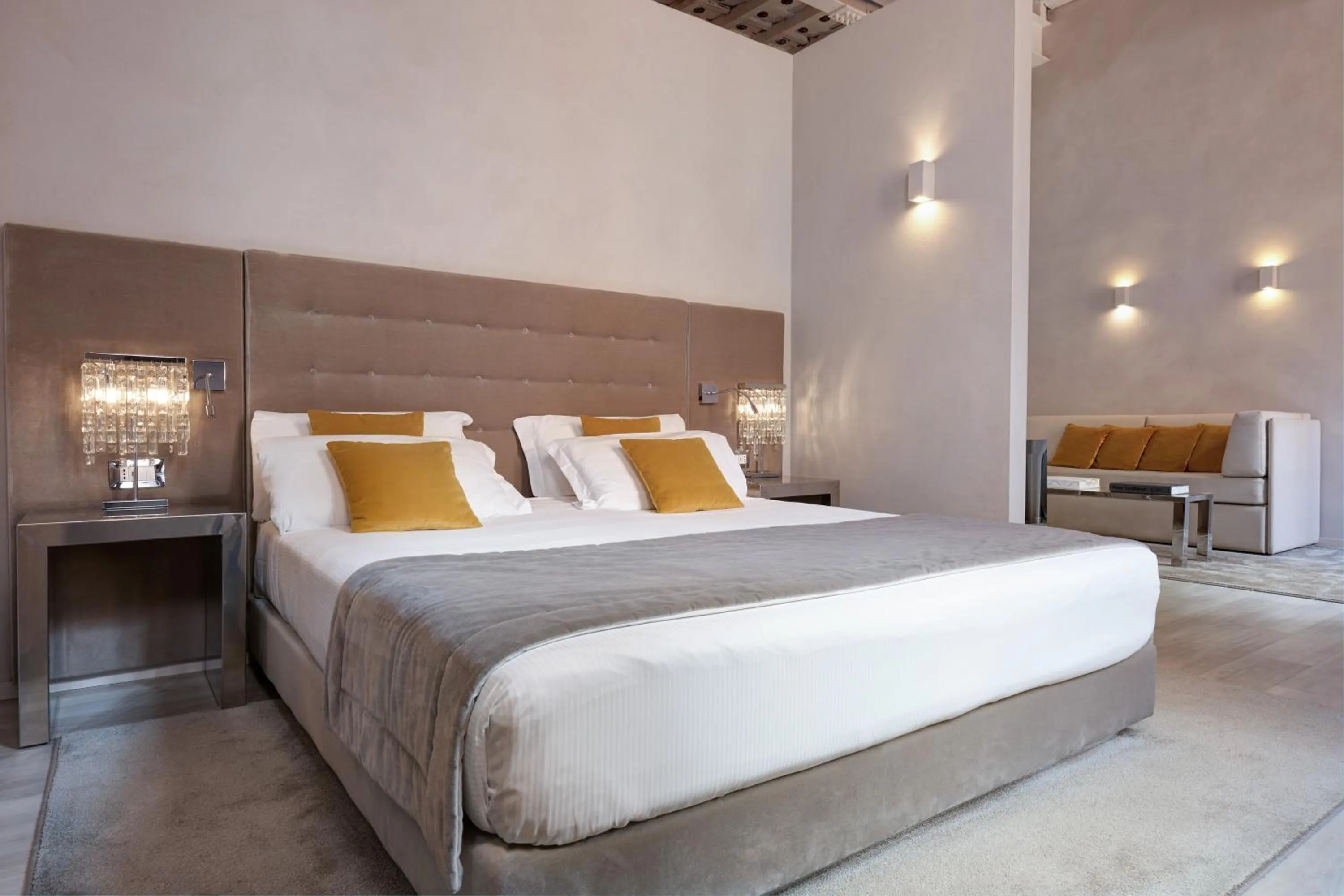 Bed in Terrace Pantheon Relais