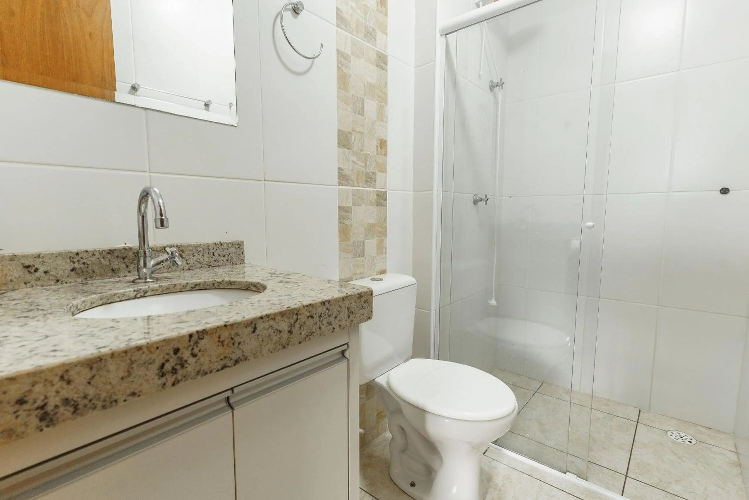 Apto Ubatuba c/ Churrasqueira e Piscina