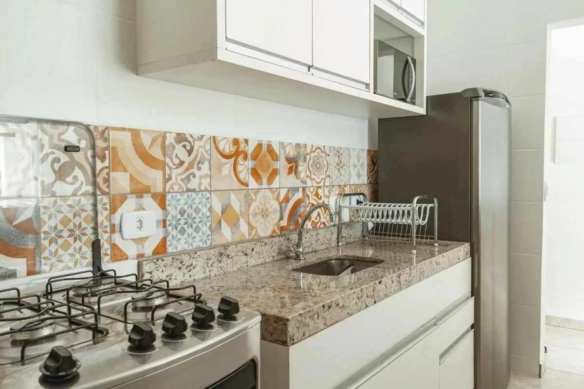 Apto Ubatuba c/ Churrasqueira e Piscina