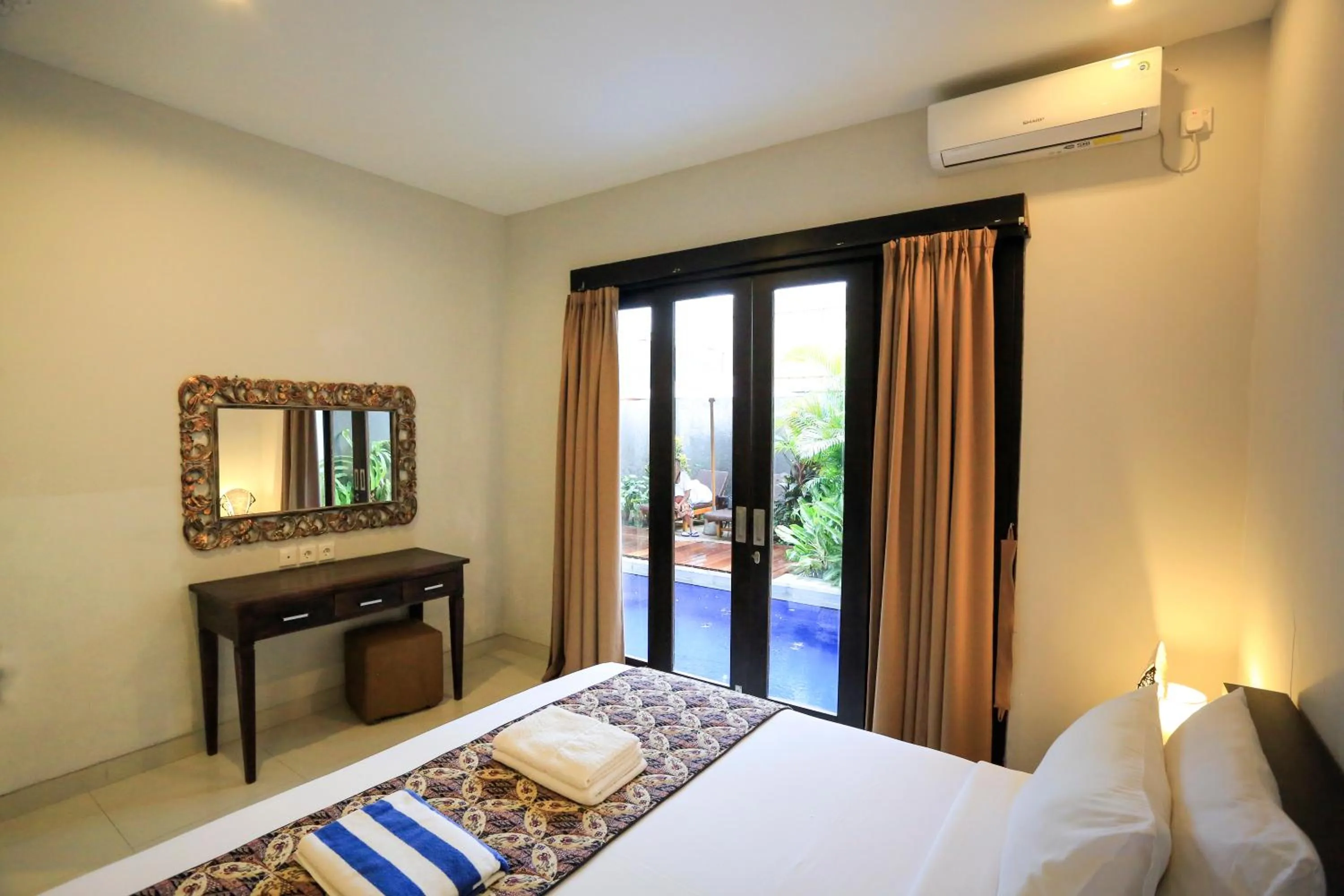 Bed in Nyoman Villa Sanur