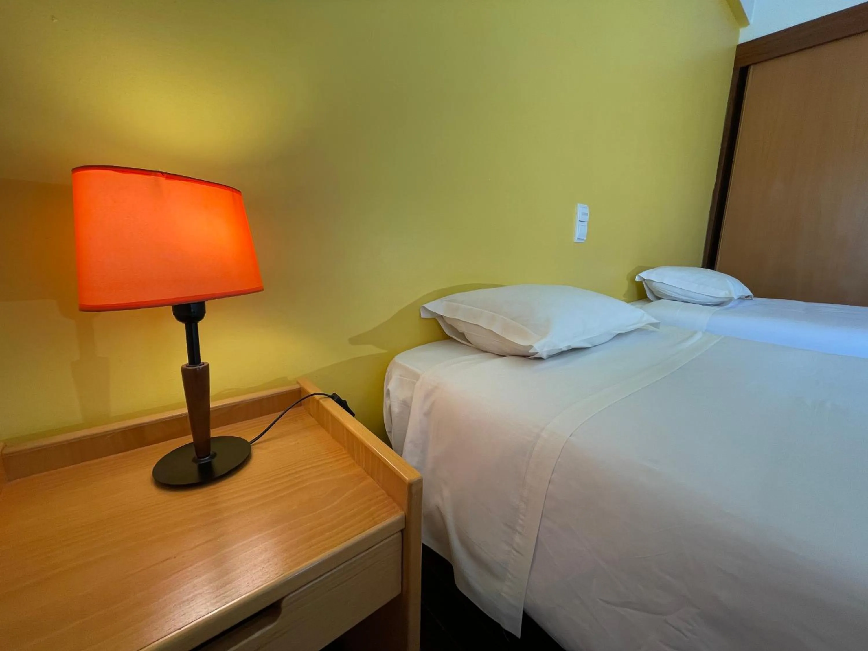 Bedroom, Bed in HI Bragança – Pousada de Juventude