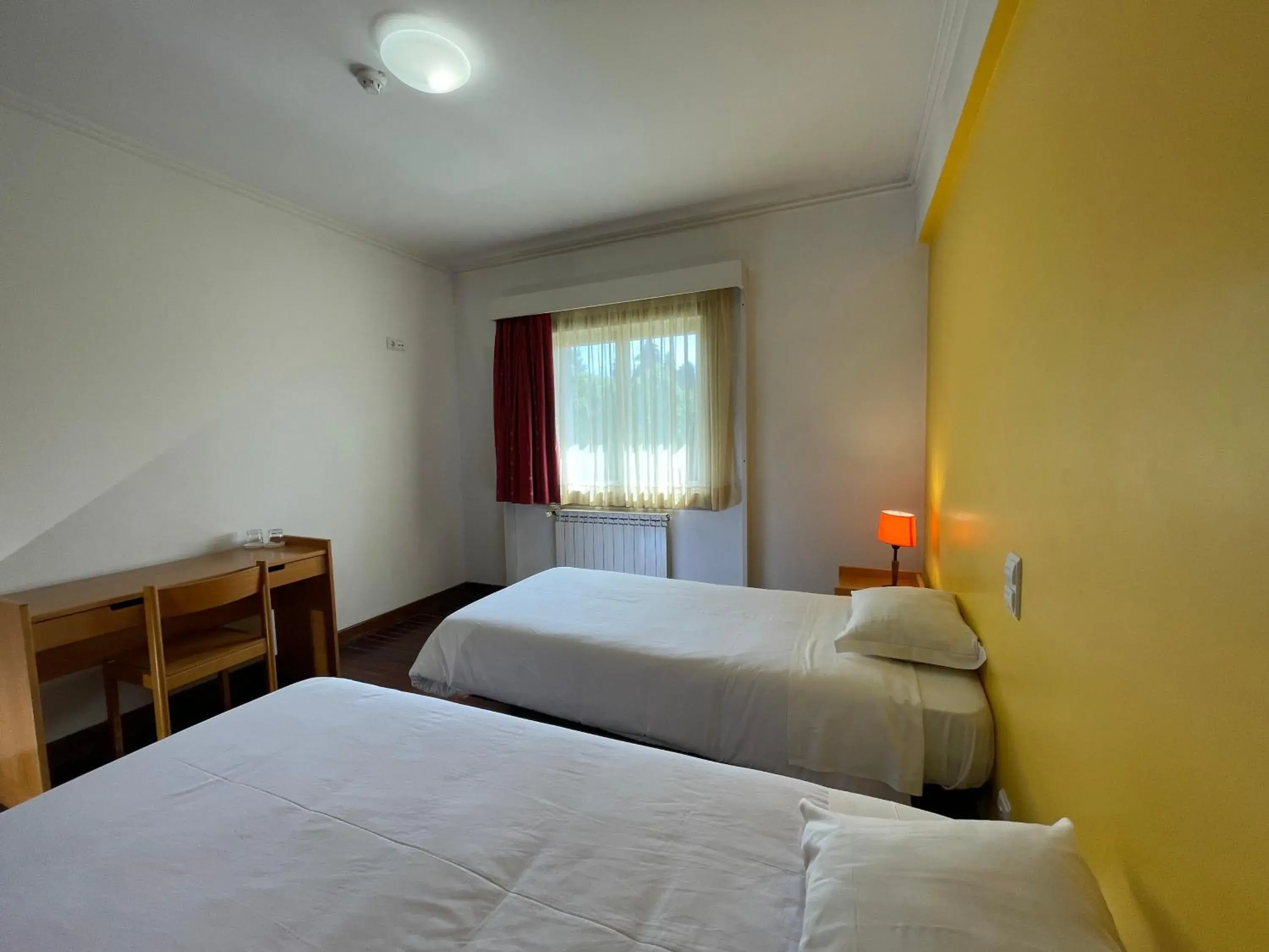 Twin Room in HI Bragança – Pousada de Juventude Twin Room in HI Bragança – Pousada de Juventude