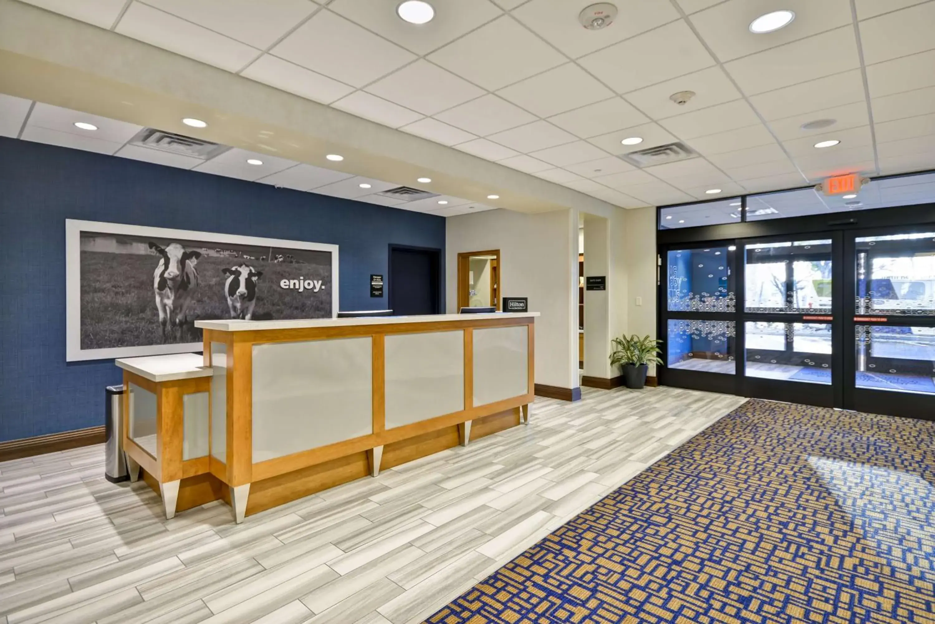 Lobby or reception in Hampton Inn & Suites Dallas/Plano-East Lobby or reception in Hampton Inn & Suites Dallas/Plano-East