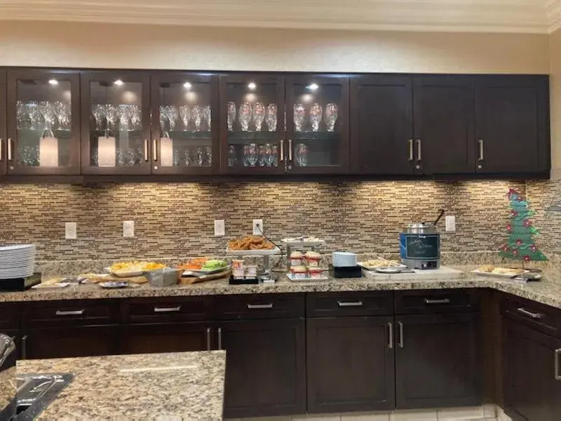 Property building in Homewood Suites by Hilton Palo Alto Property building in Homewood Suites by Hilton Palo Alto