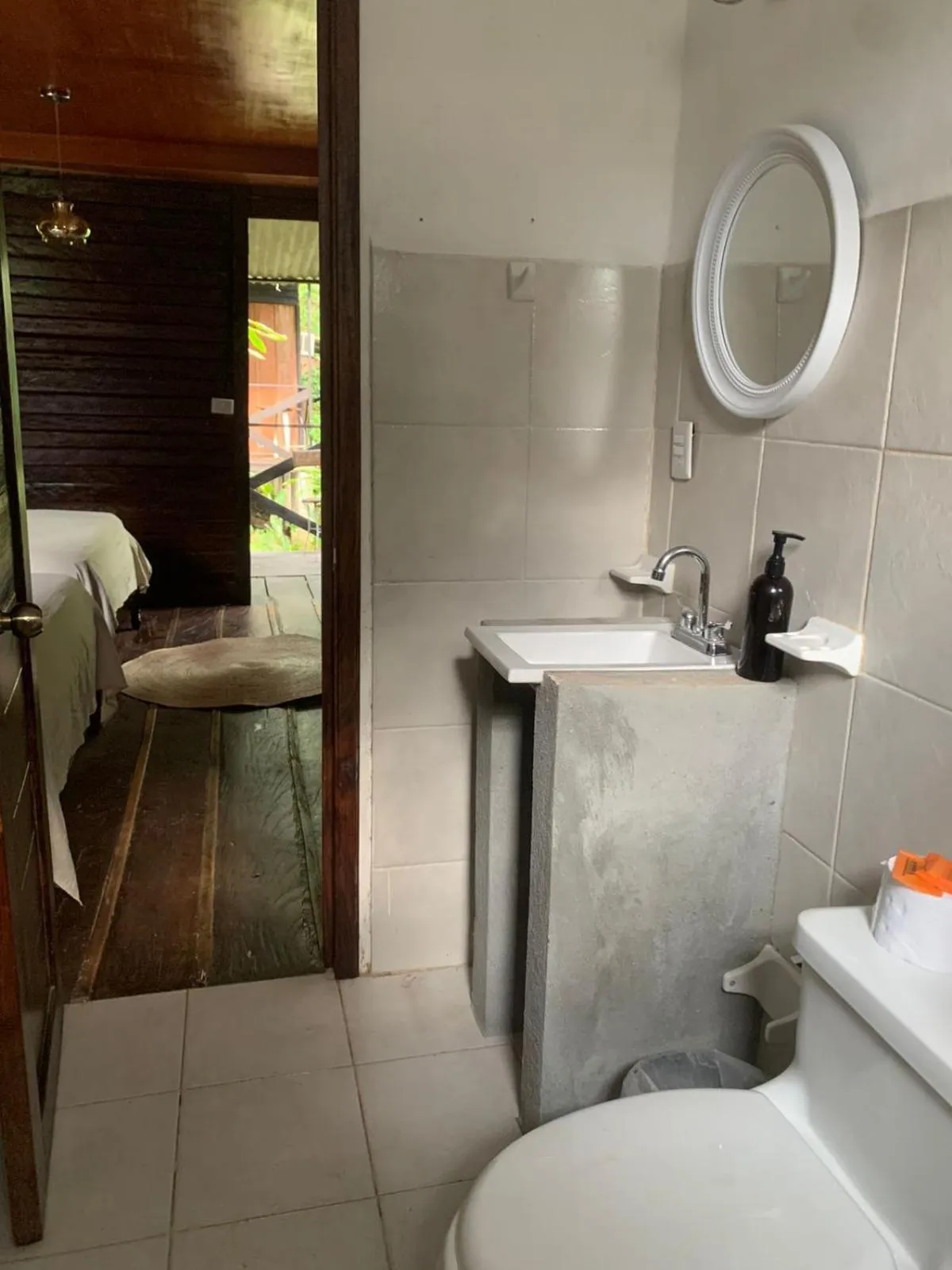 Bathroom in Hotel Quiloma Ranch