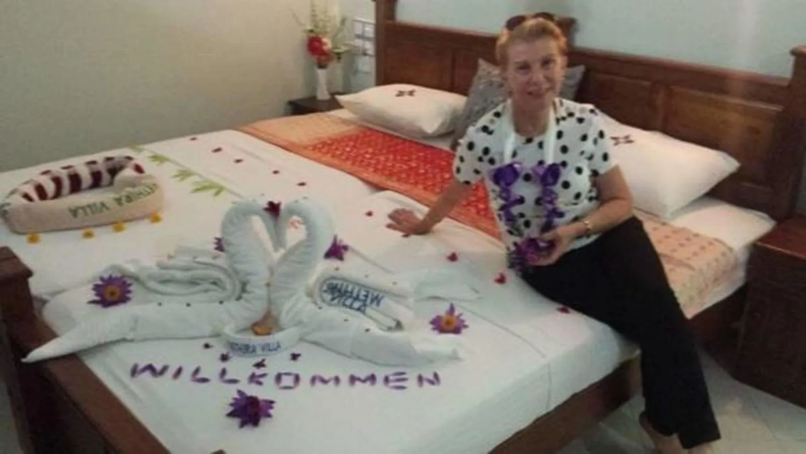 Guests, Bed in Methira Villa