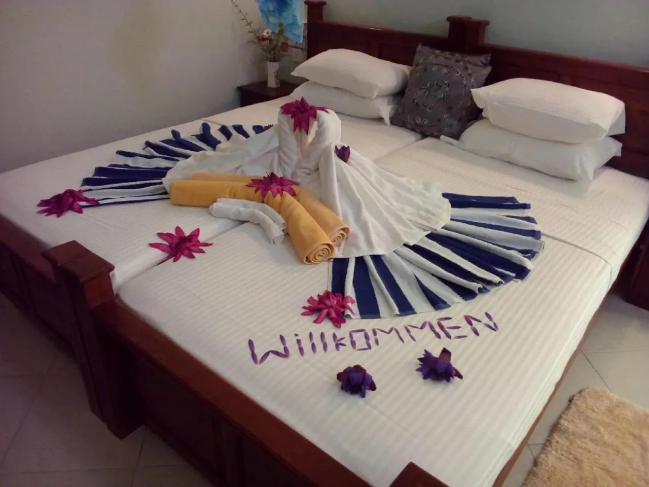 bunk bed, Bed in Methira Villa