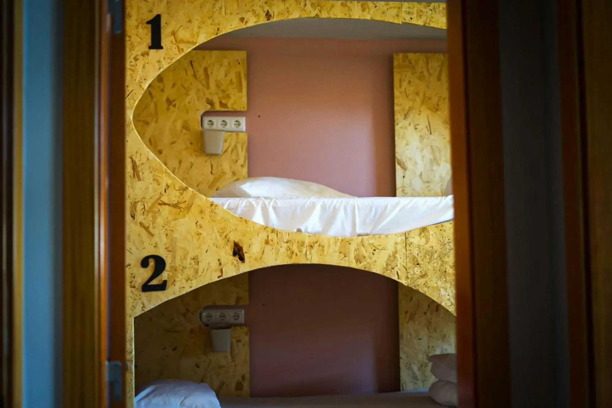 Bed in 6-Bed Mixed Dormitory Room in HI Arrifana Destination Hostel Bed in 6-Bed Mixed Dormitory Room in HI Arrifana Destination Hostel