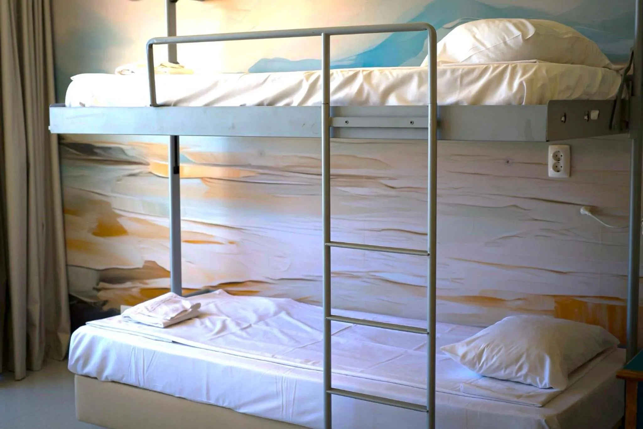 Bed in HI Arrifana Destination Hostel