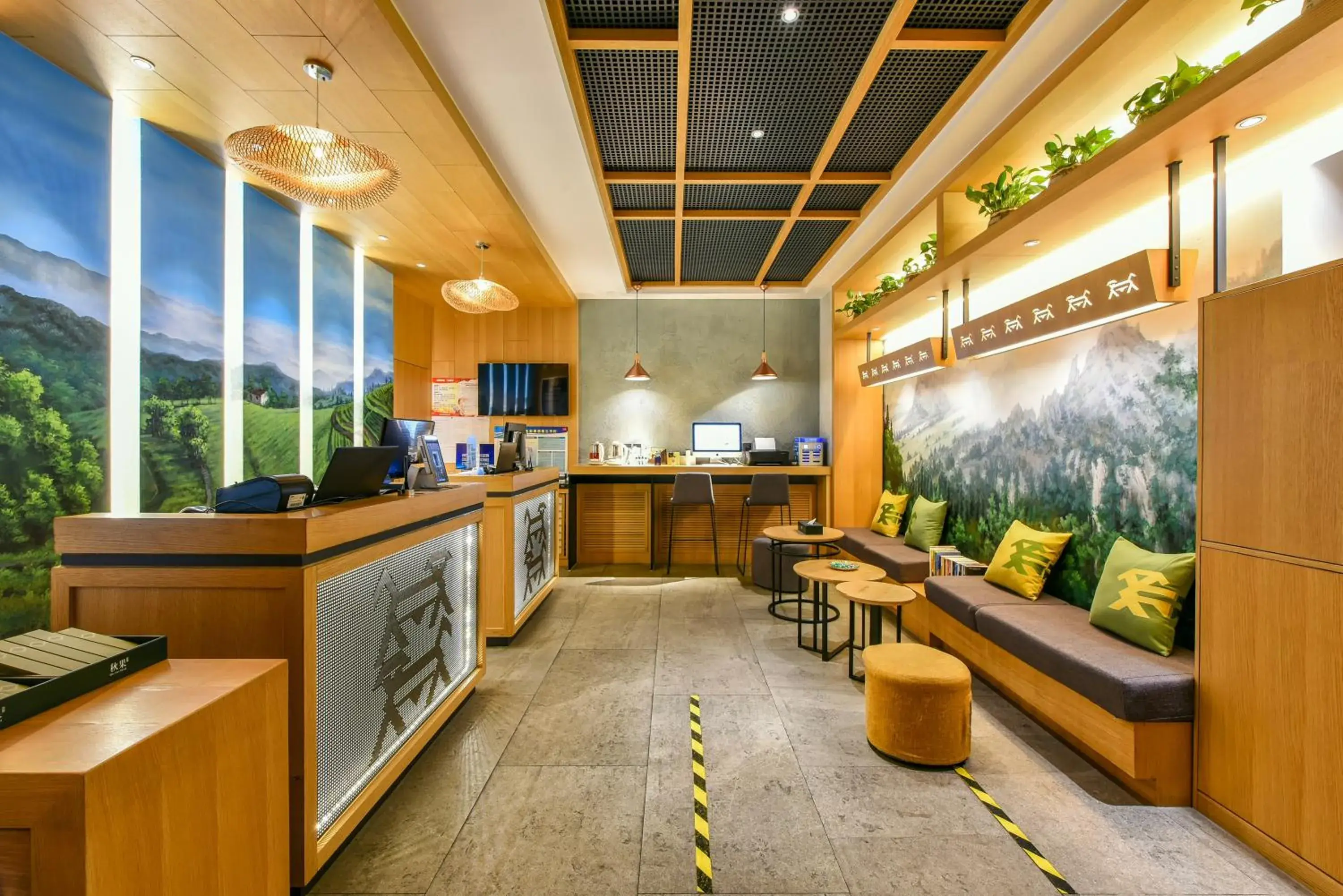 Lobby or reception in Qiu Guo Hotel Beijing Tiantan Fangzhuang Subway Station Lobby or reception in Qiu Guo Hotel Beijing Tiantan Fangzhuang Subway Station