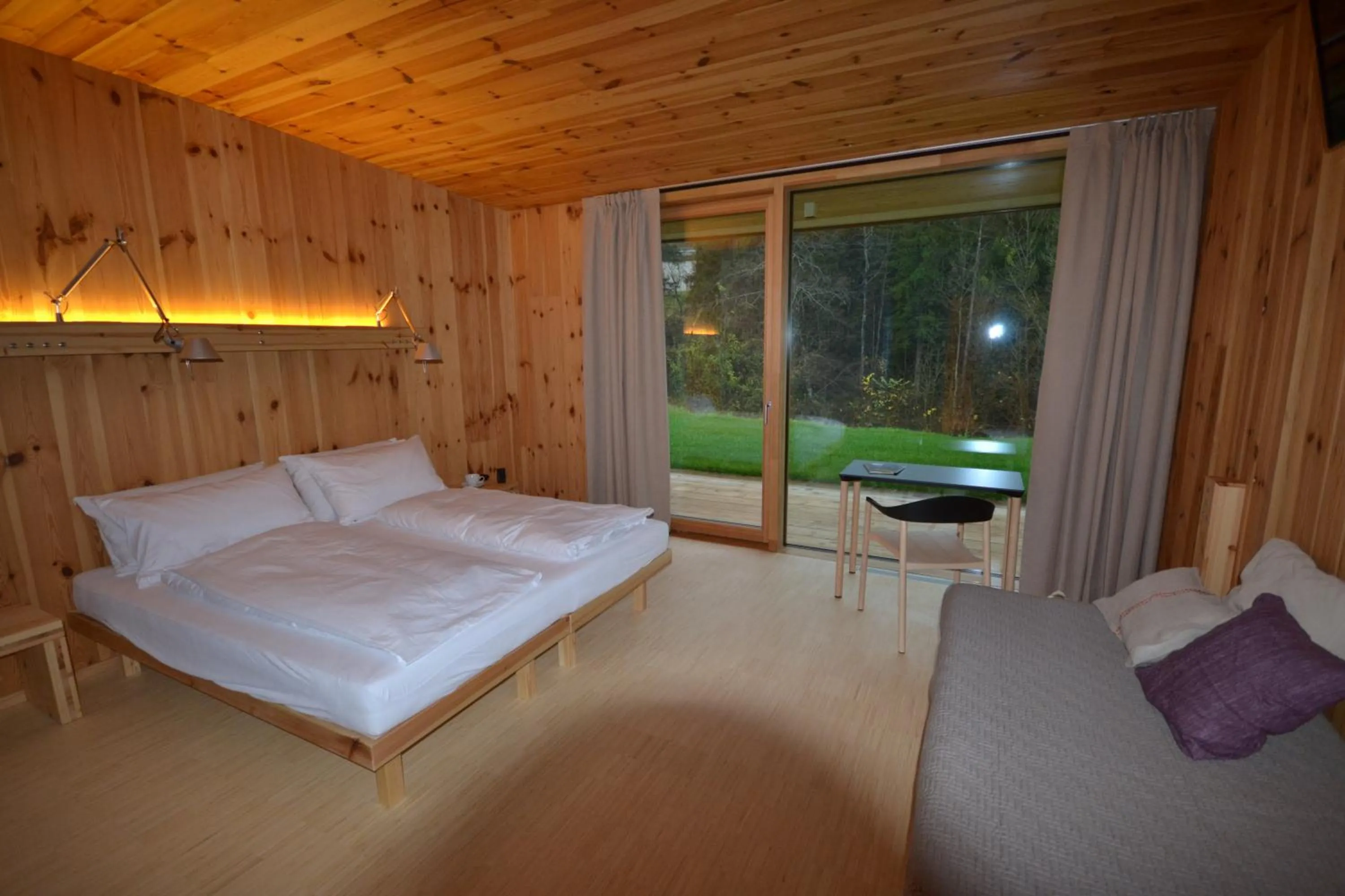 Decorative detail, Bed in Casariga