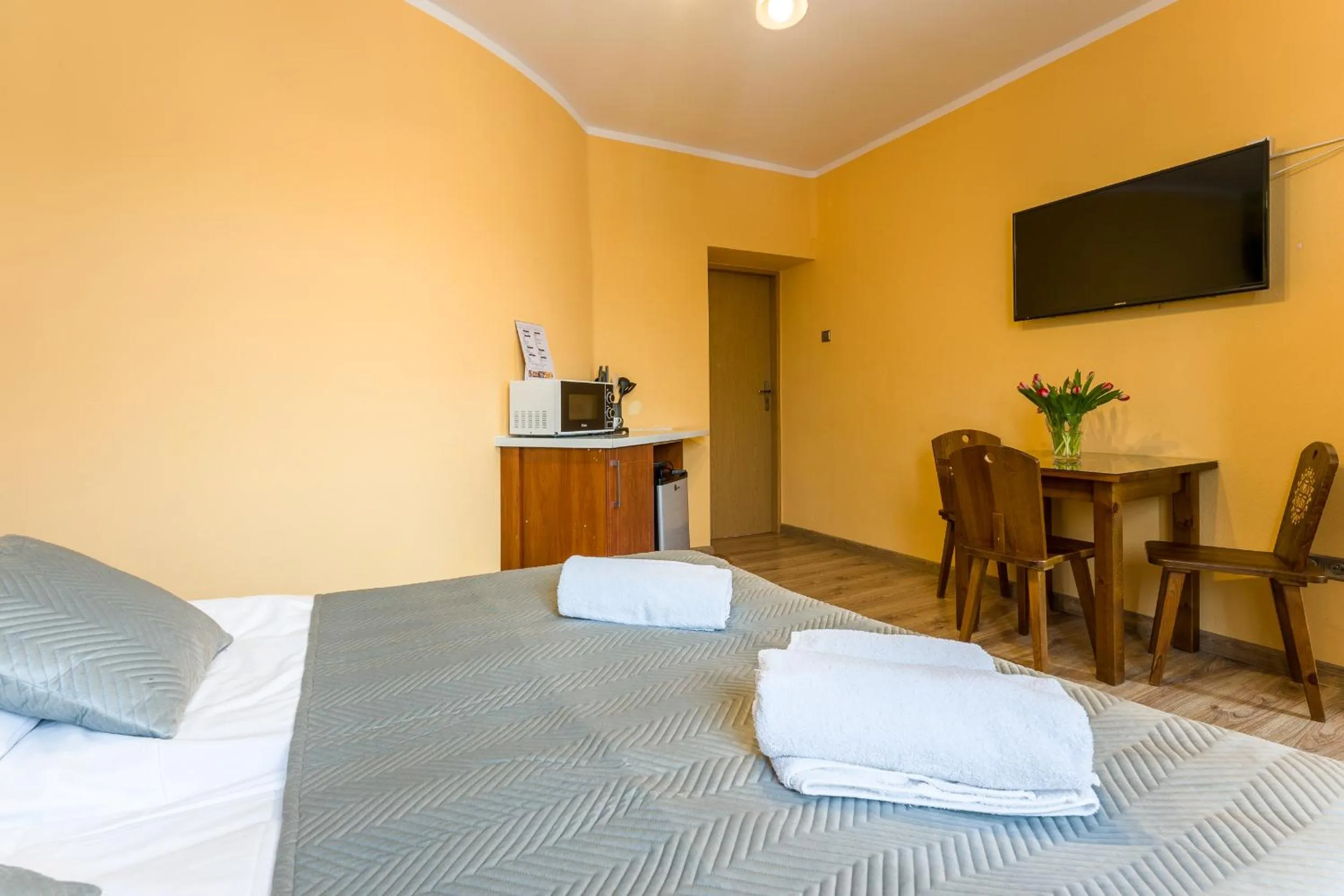 Photo of the whole room in Willa Zakopiańczyk