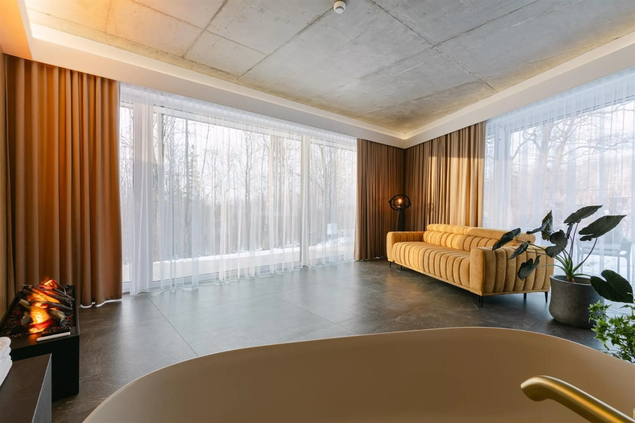 Living room in Aspen Prime Ski & Bike Resort - basen, sauna, jacuzzi, siłownia w cenie pobytu