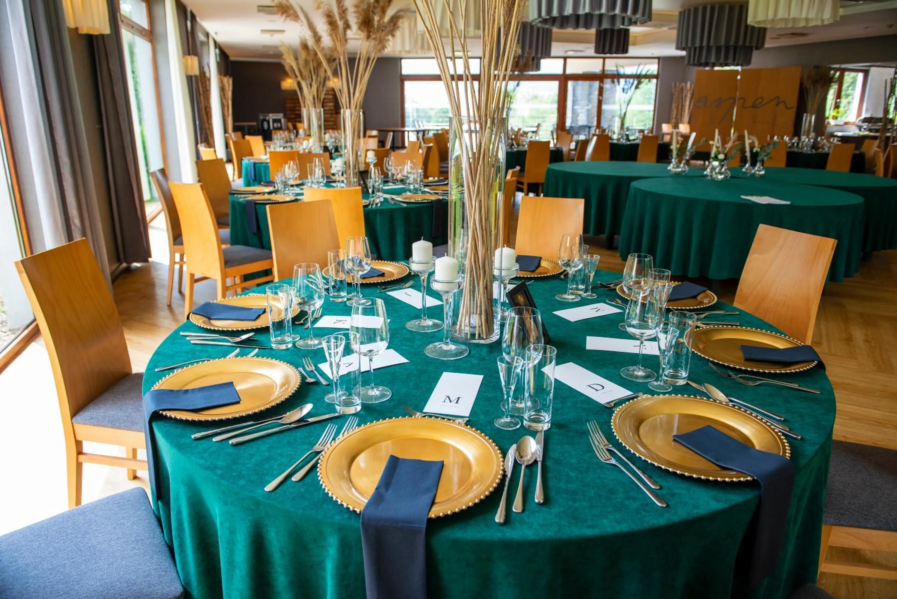 Restaurant/places to eat in Aspen Prime Ski & Bike Resort - basen, sauna, jacuzzi, siłownia w cenie pobytu