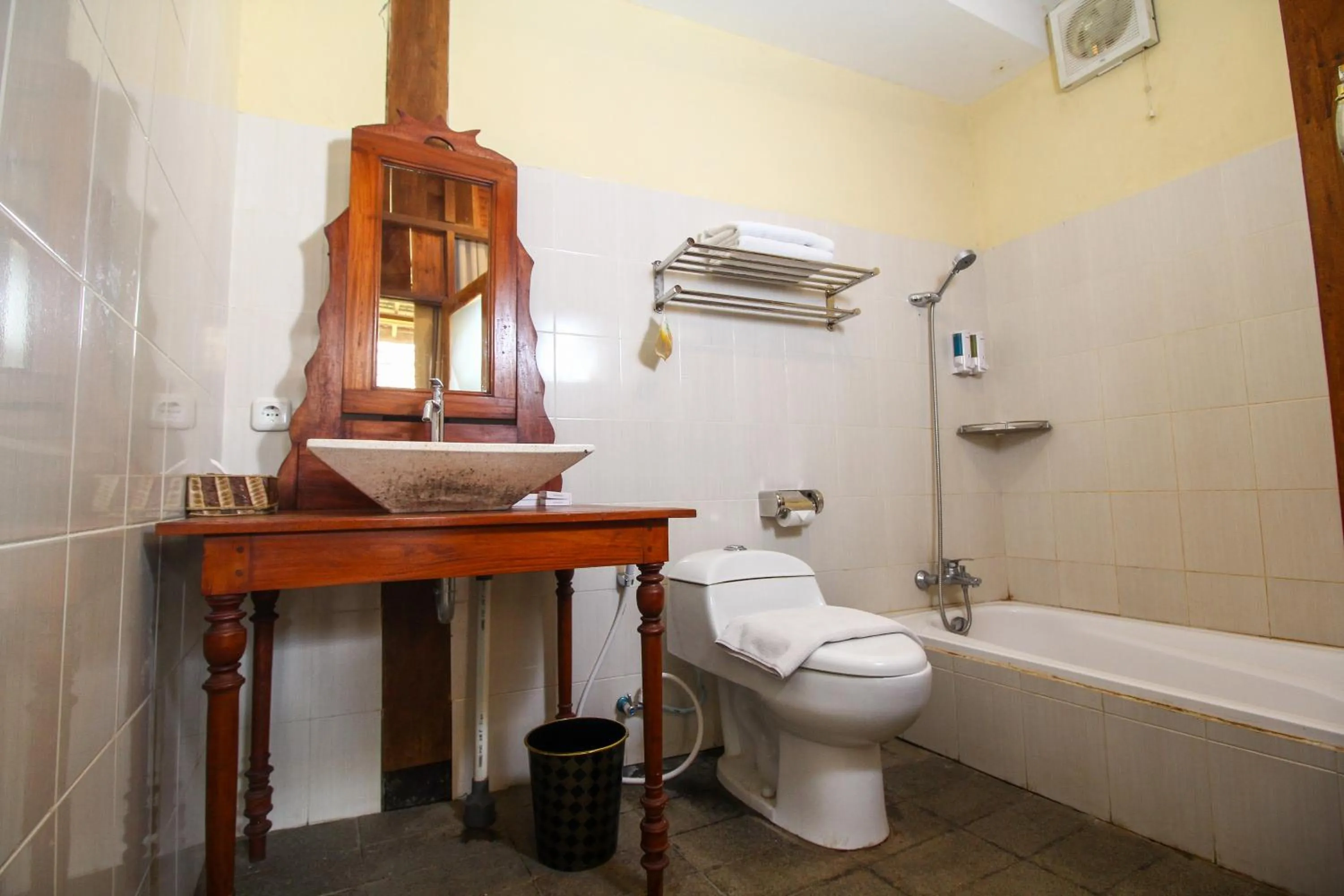 Toilet in Cempaka Villa