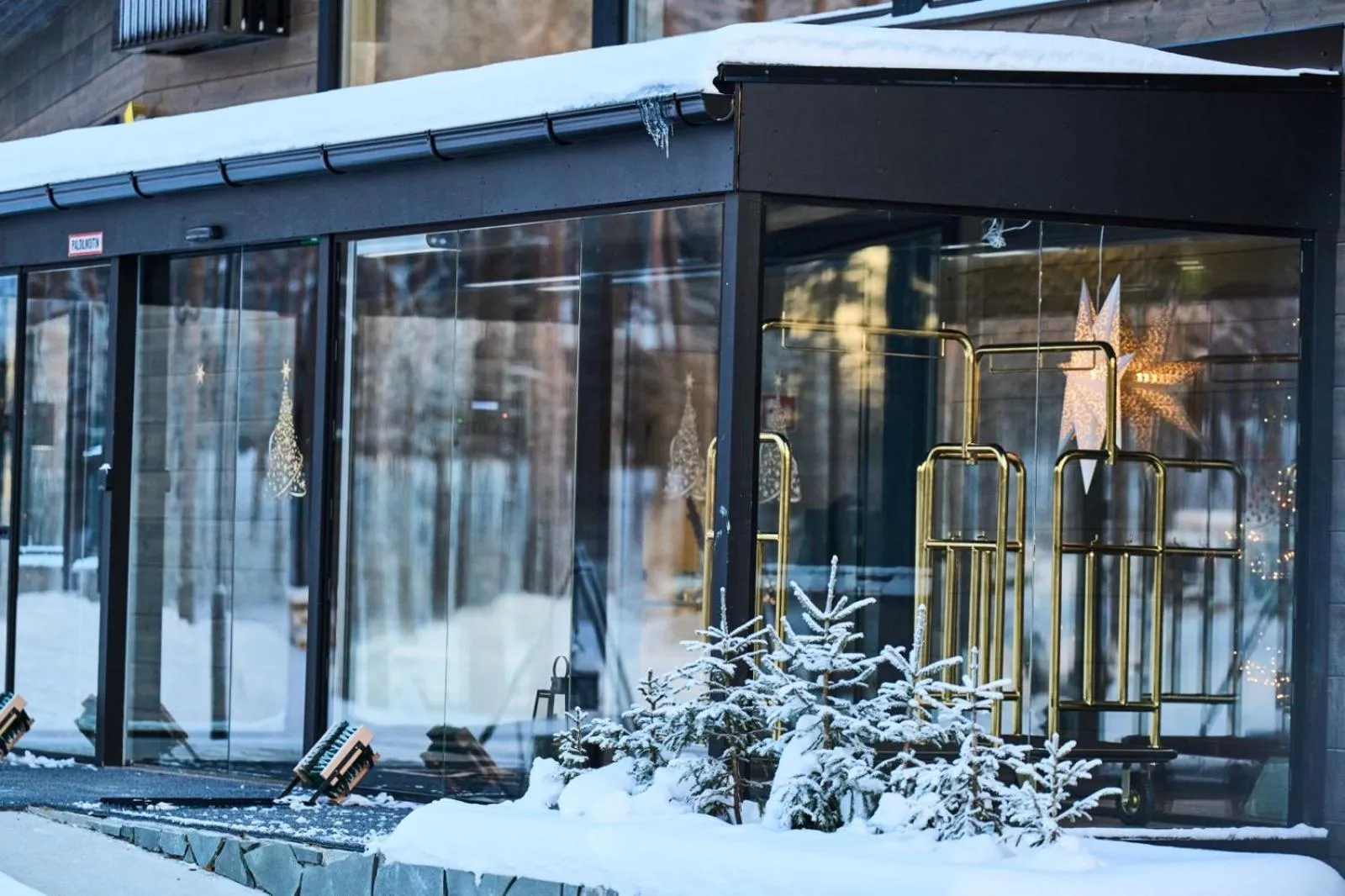 Balder Luxury Lodge & Glass Igloos