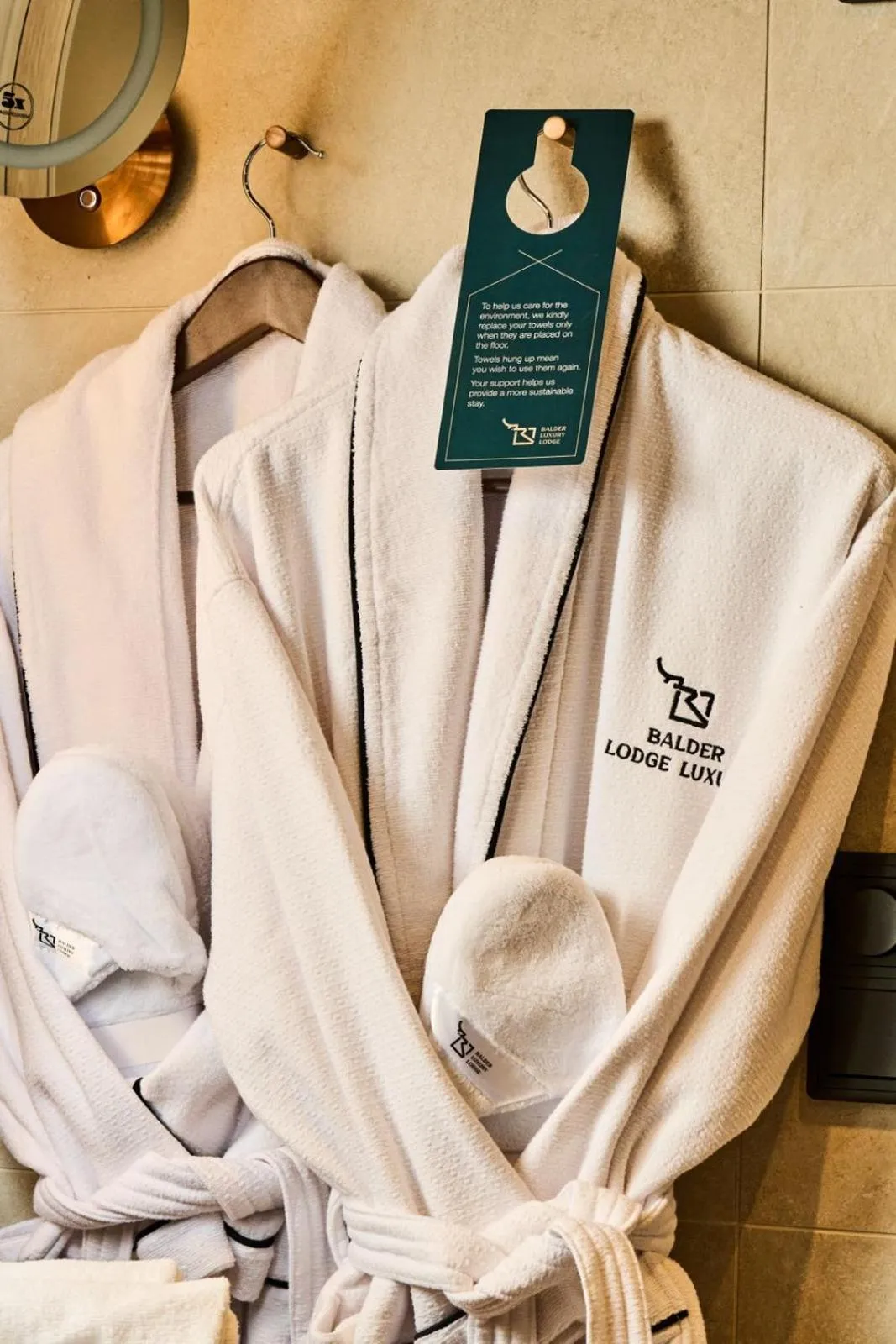 Balder Luxury Lodge & Glass Igloos