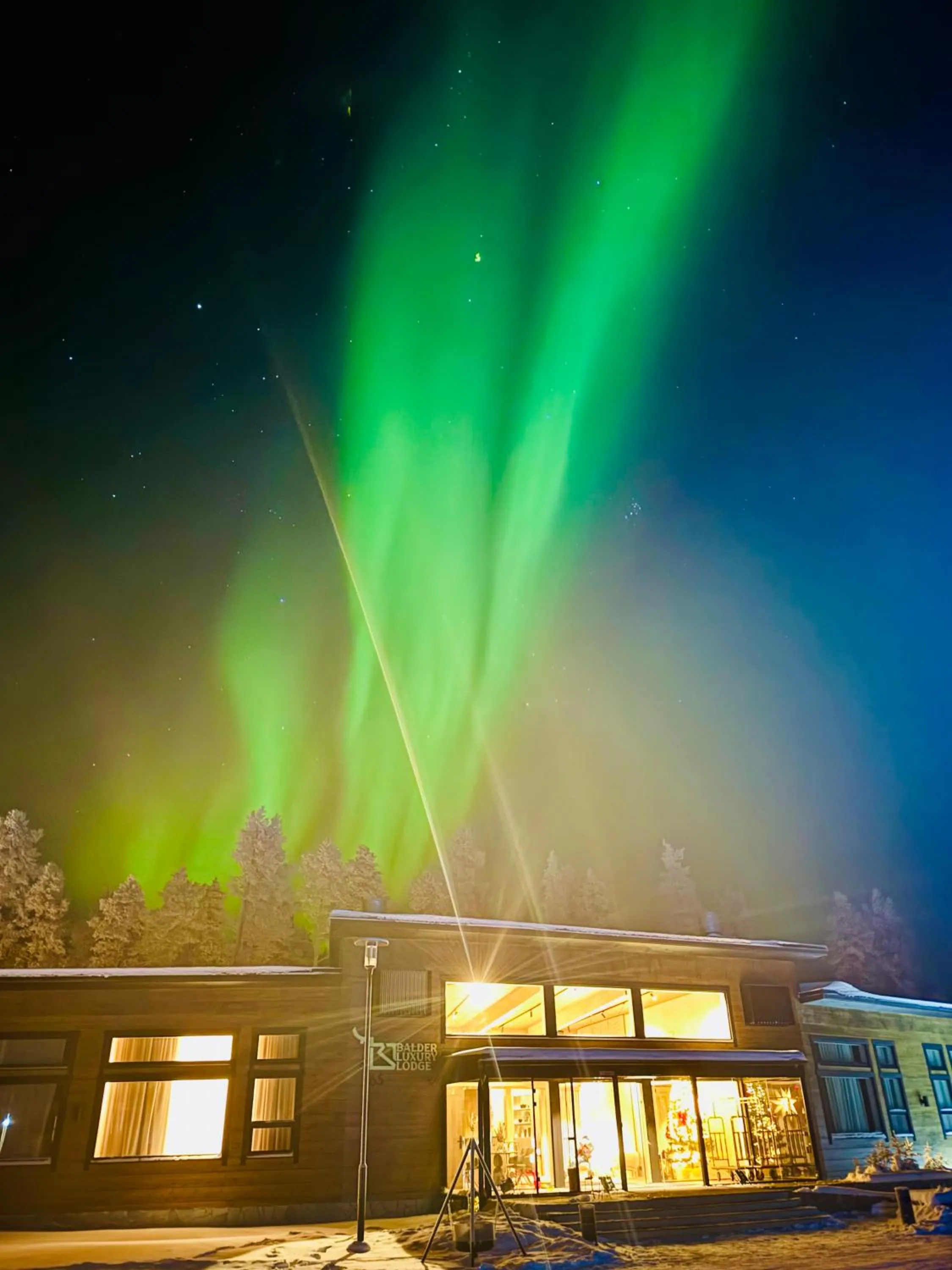 Balder Luxury Lodge & Glass Igloos