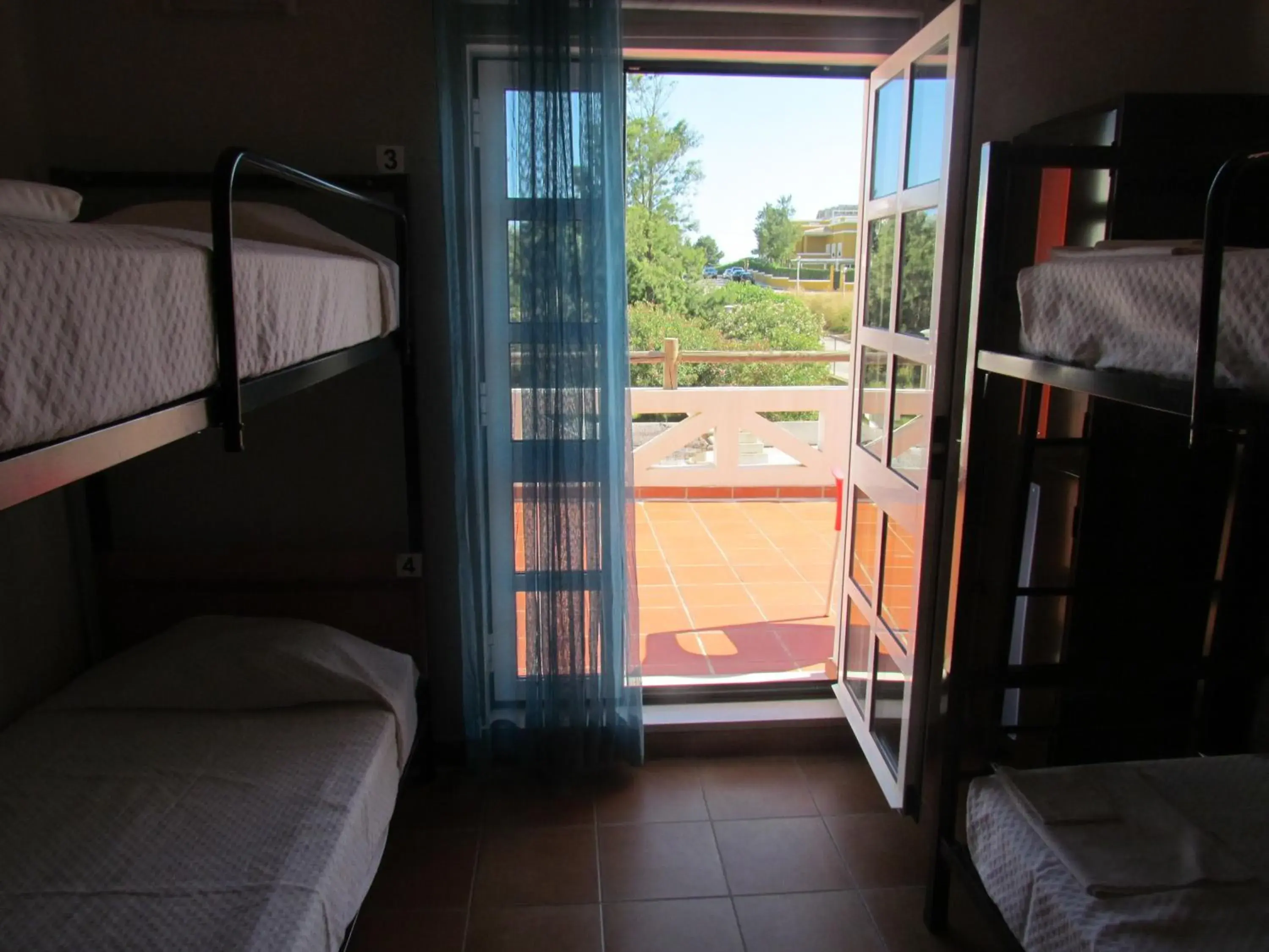 Bedroom, Bed in HI Portimão - Pousada de Juventude Bedroom, Bed in HI Portimão - Pousada de Juventude