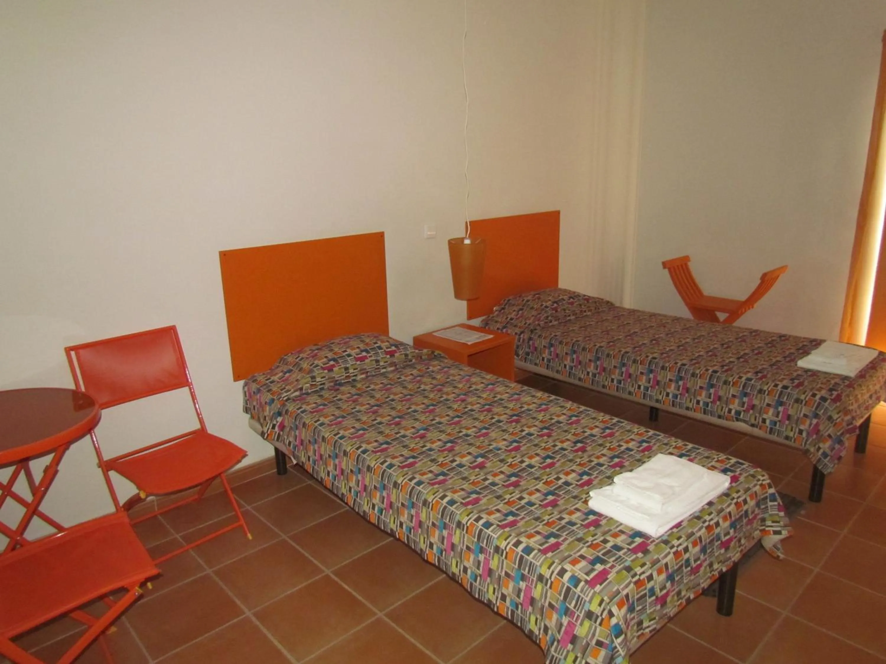 Bedroom, Bed in HI Portimão - Pousada de Juventude