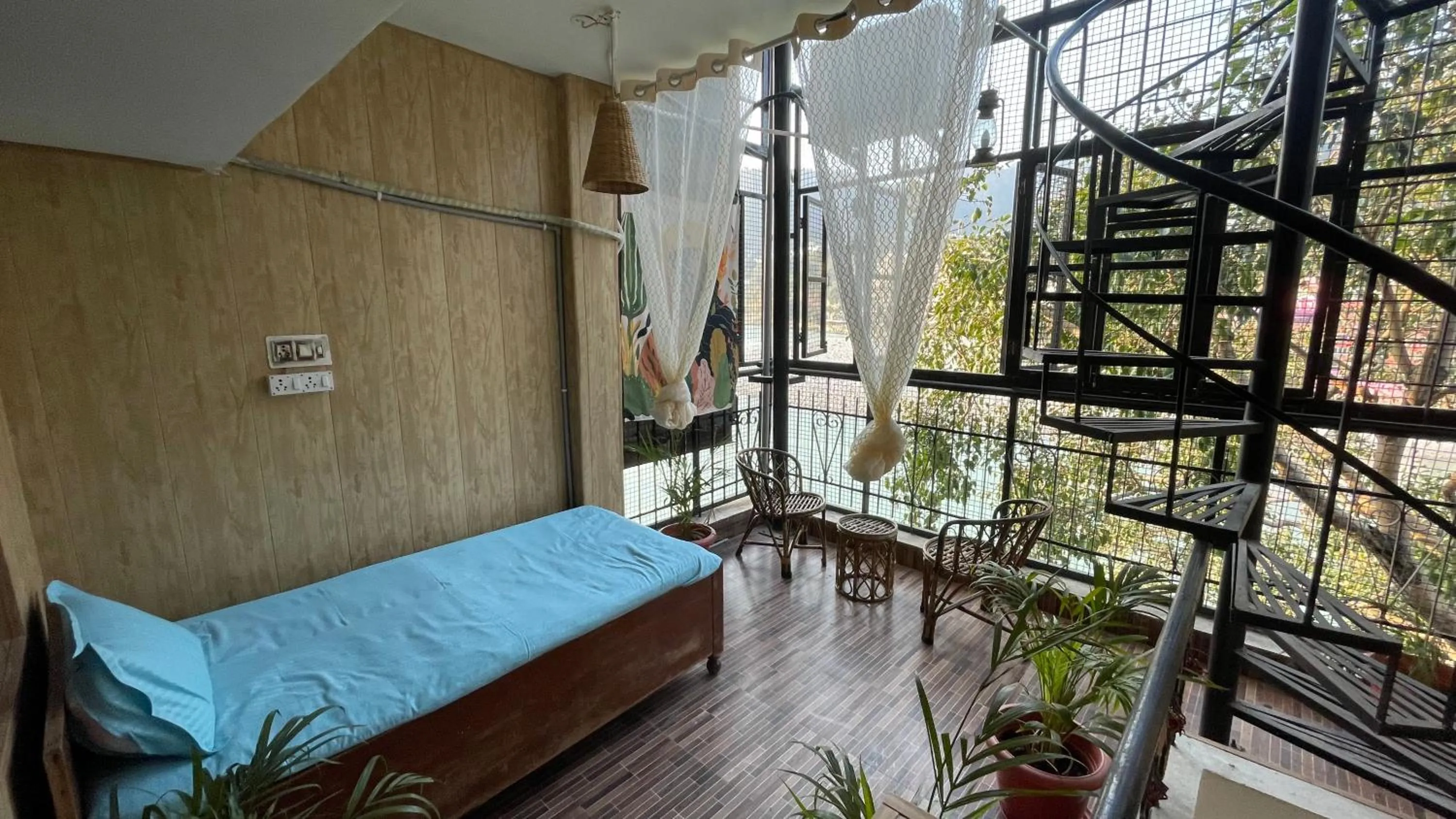 Yes Retreat Rishikesh
