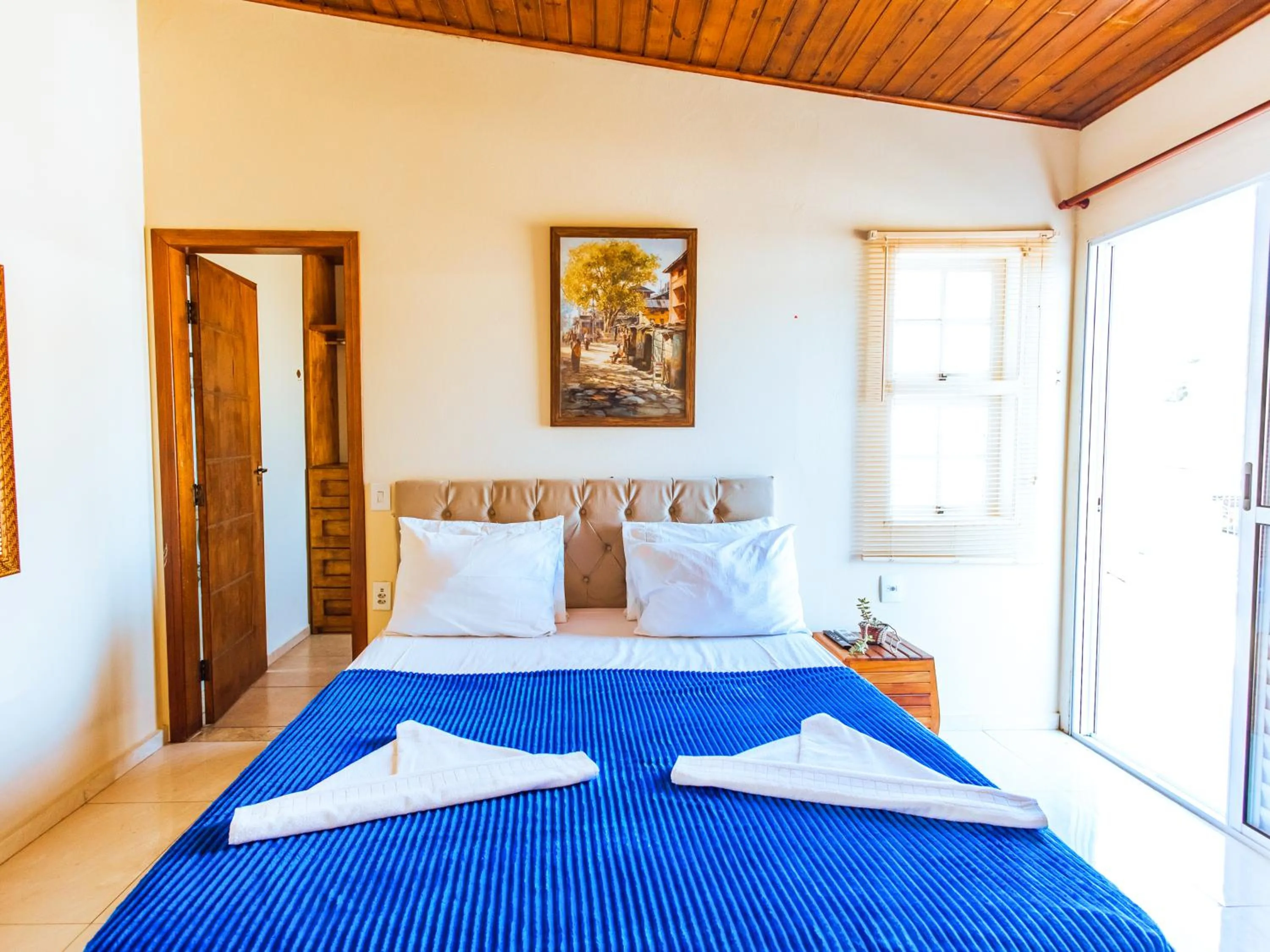 Bed in VELINN Pousada Praia do Perequê