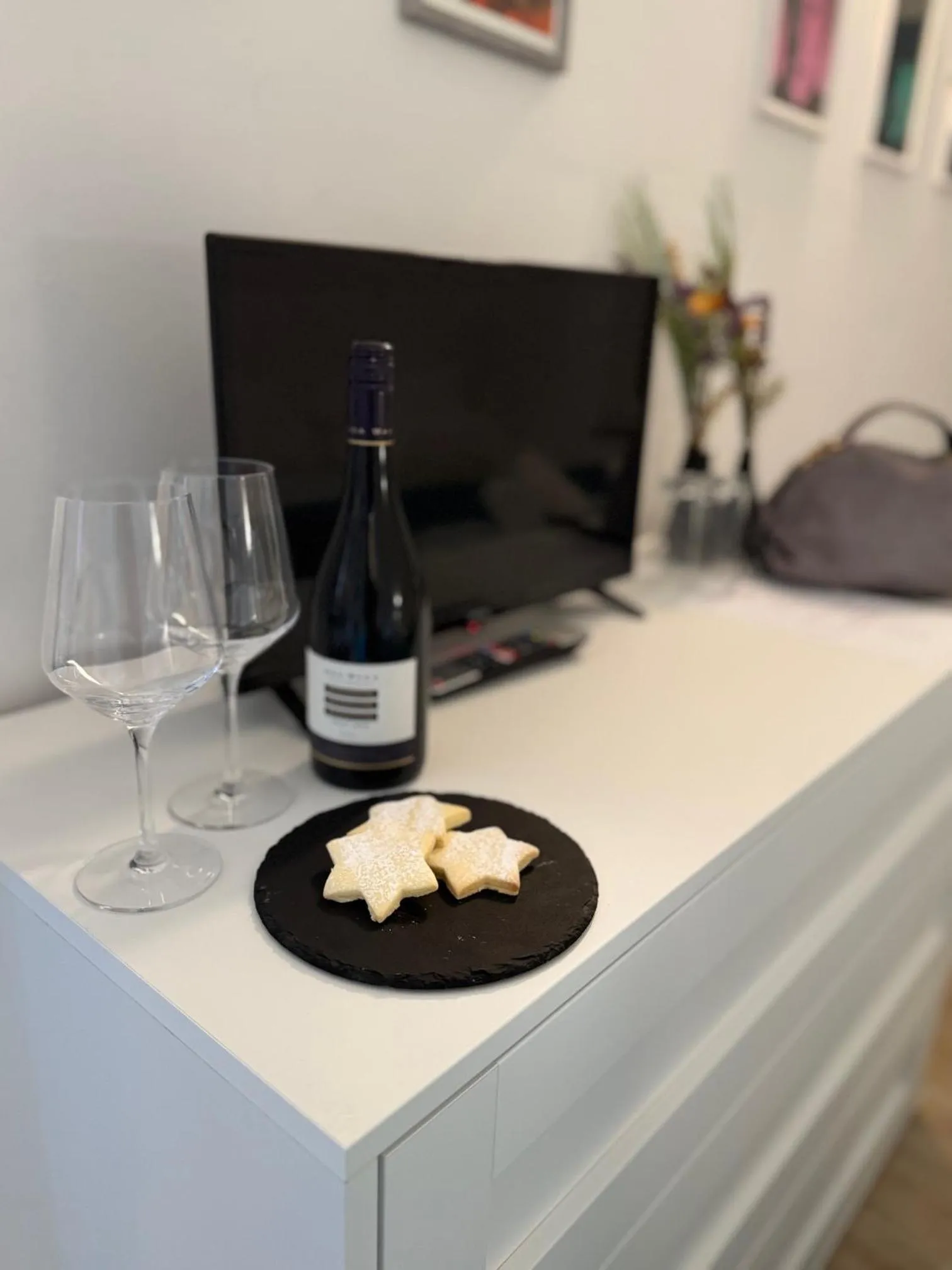 TV and multimedia in Albergo Tenco by Bottega