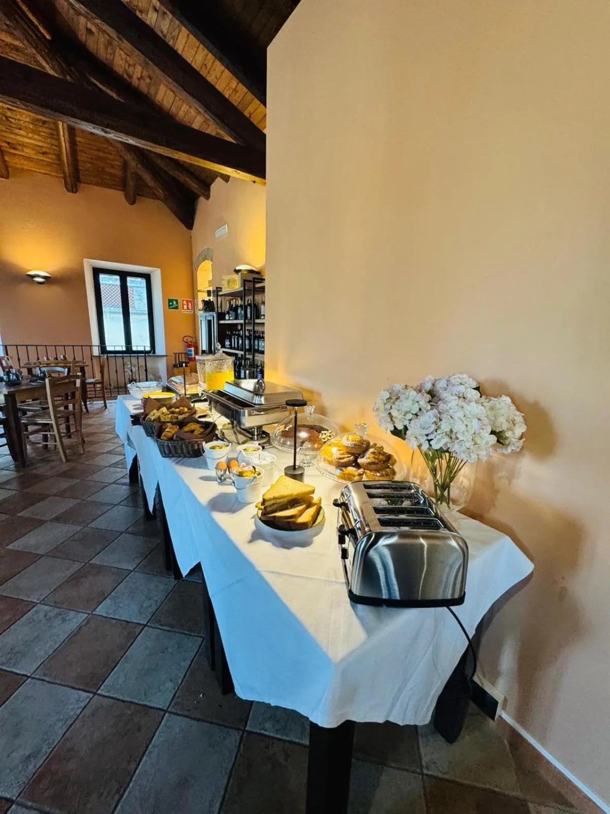 Breakfast in Albergo Tenco by Bottega