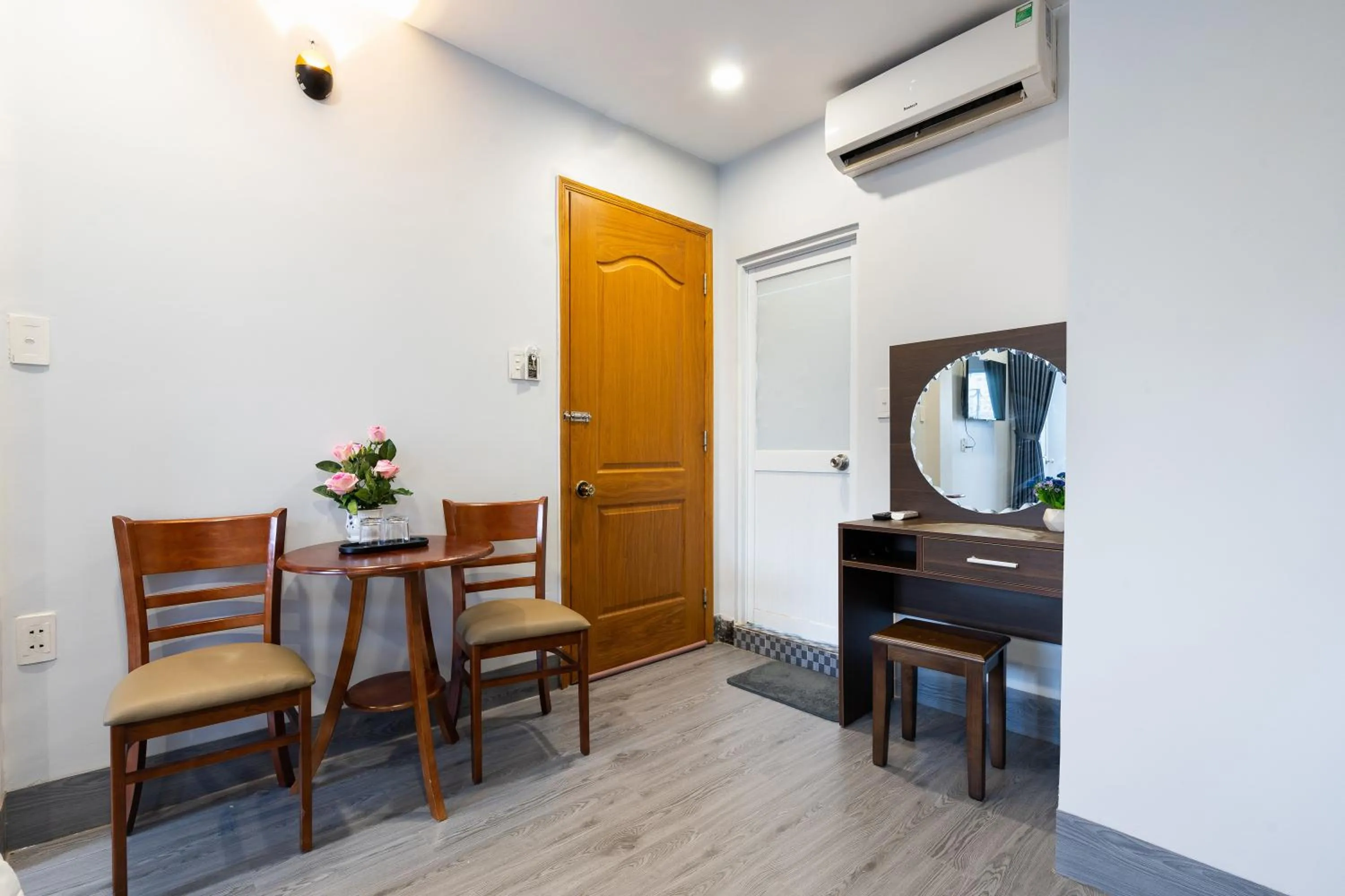 Living room in Green Airport Hotel