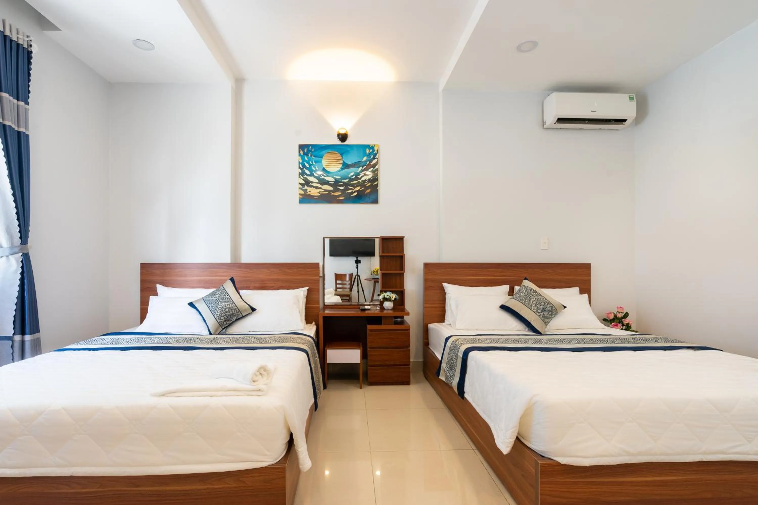 Bed in Green Airport Hotel