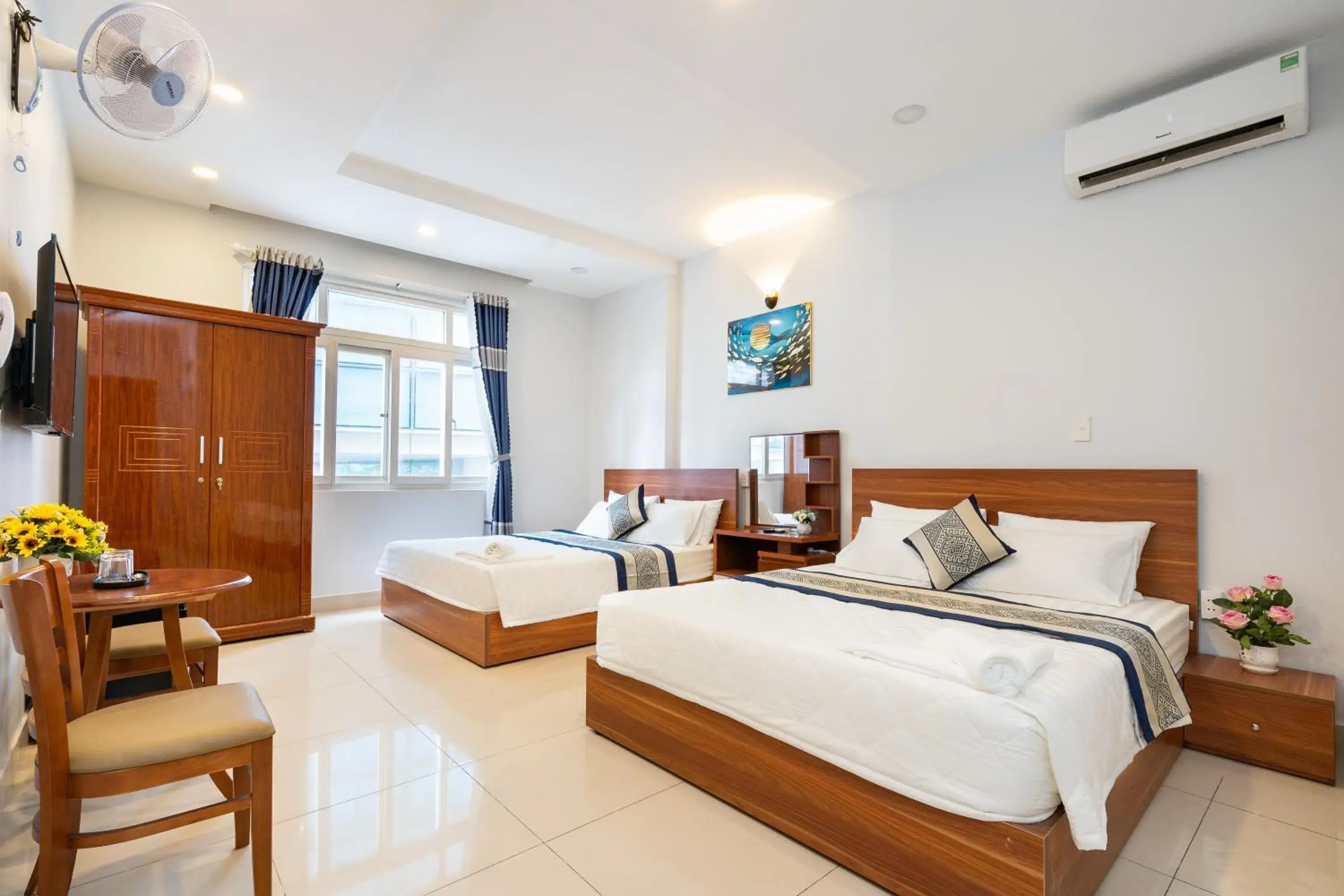 Family Room in Green Airport Hotel Family Room in Green Airport Hotel