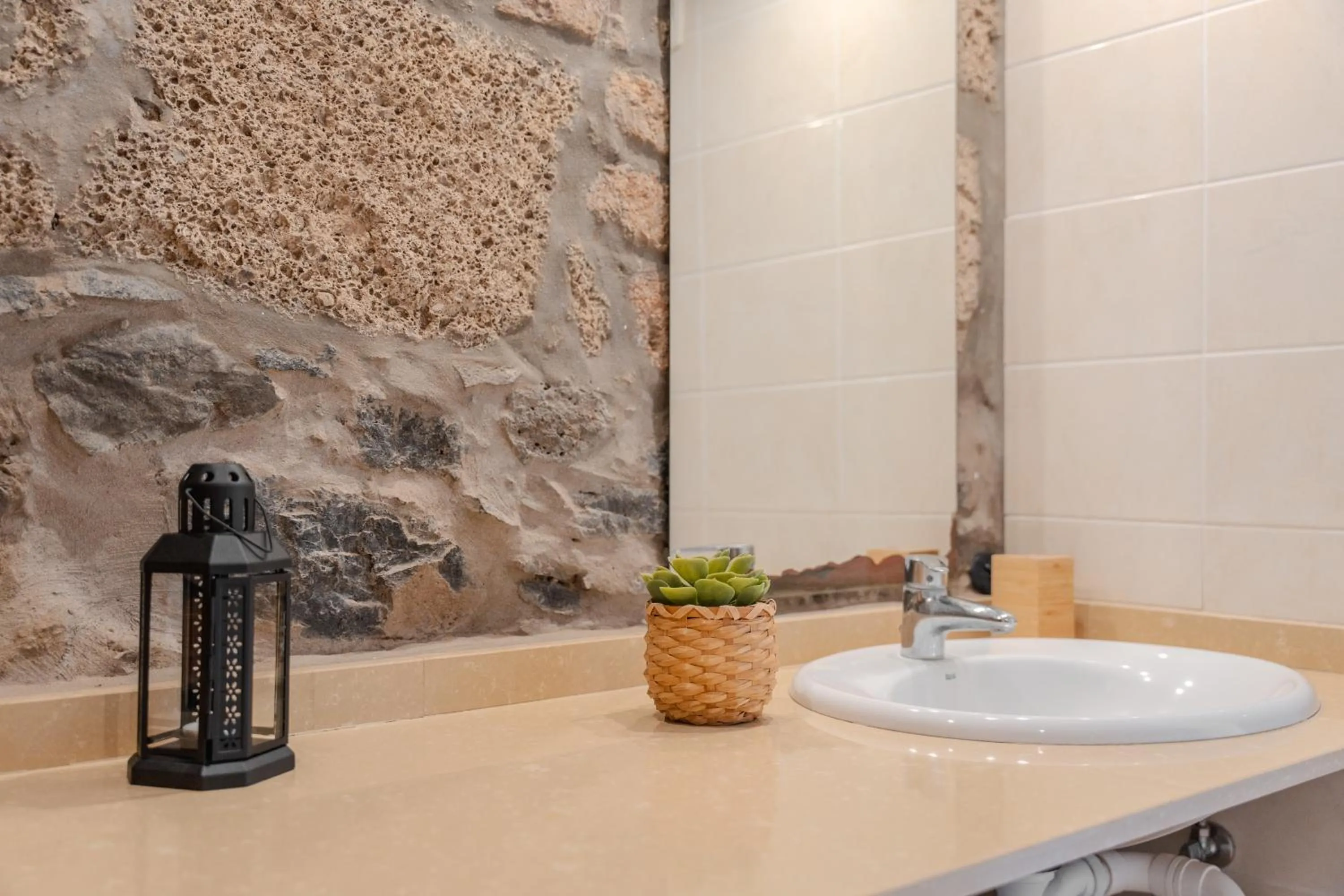 Bathroom in Jardines de Tamaide