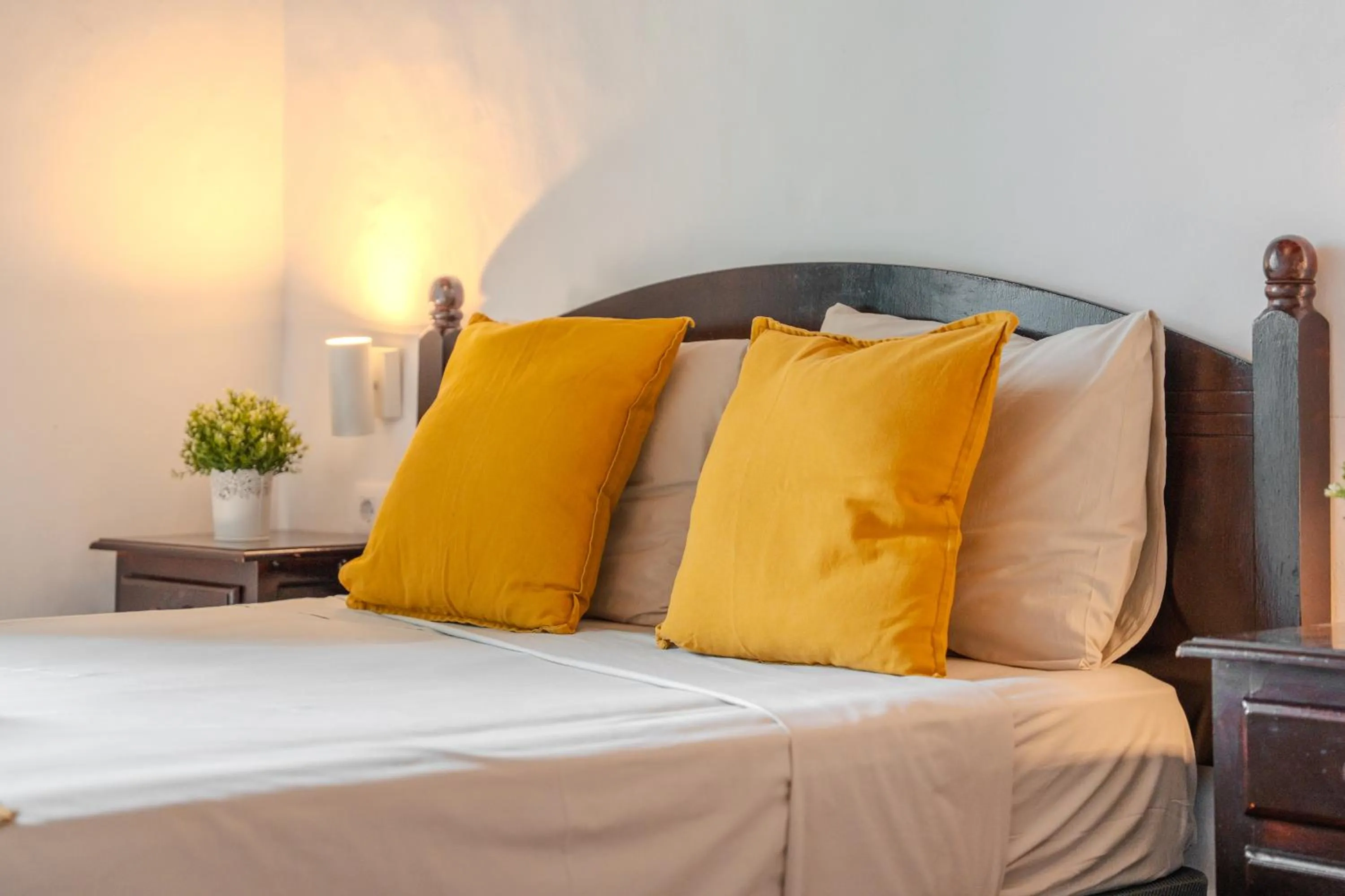 Bed in Jardines de Tamaide