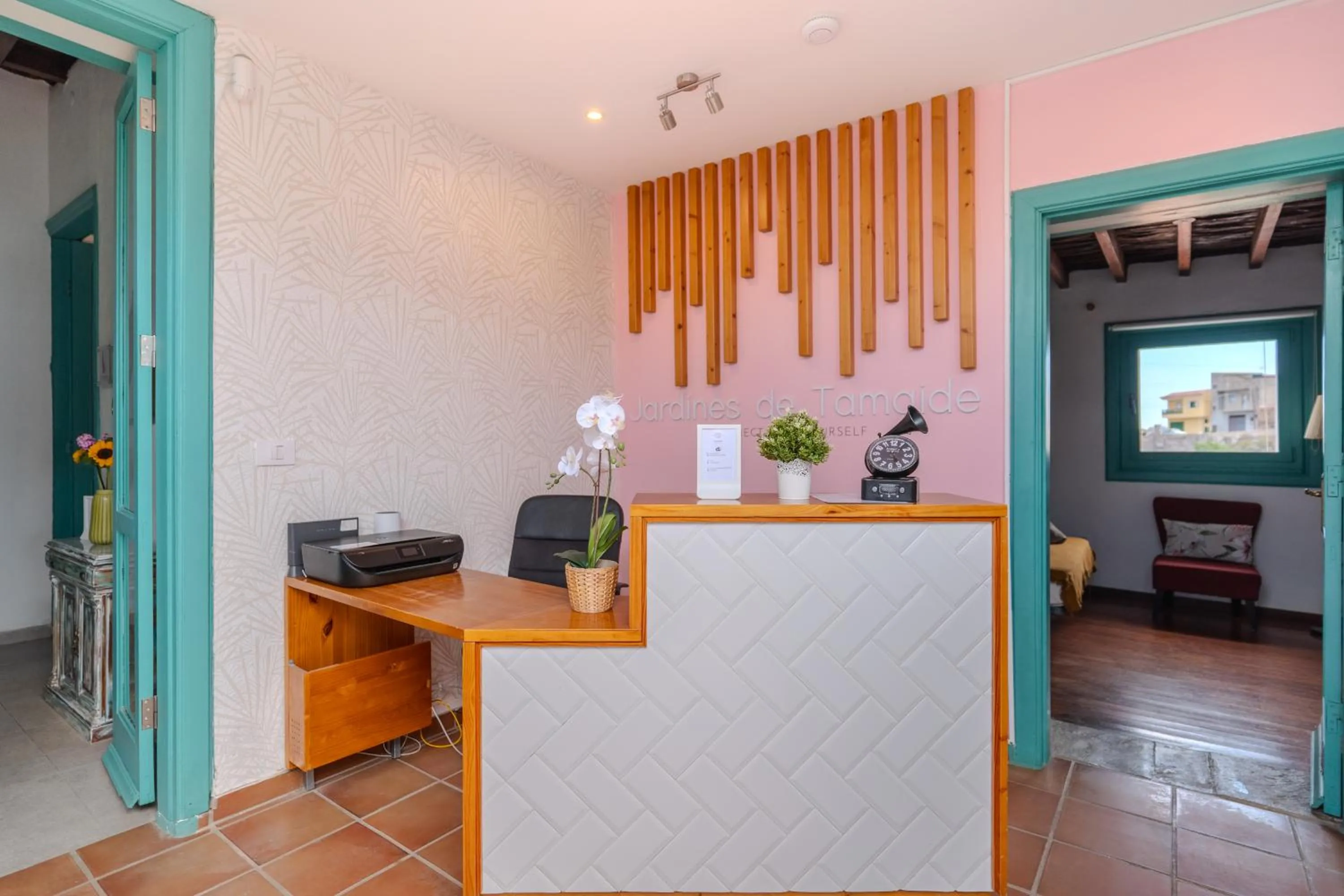 Lobby or reception in Jardines de Tamaide