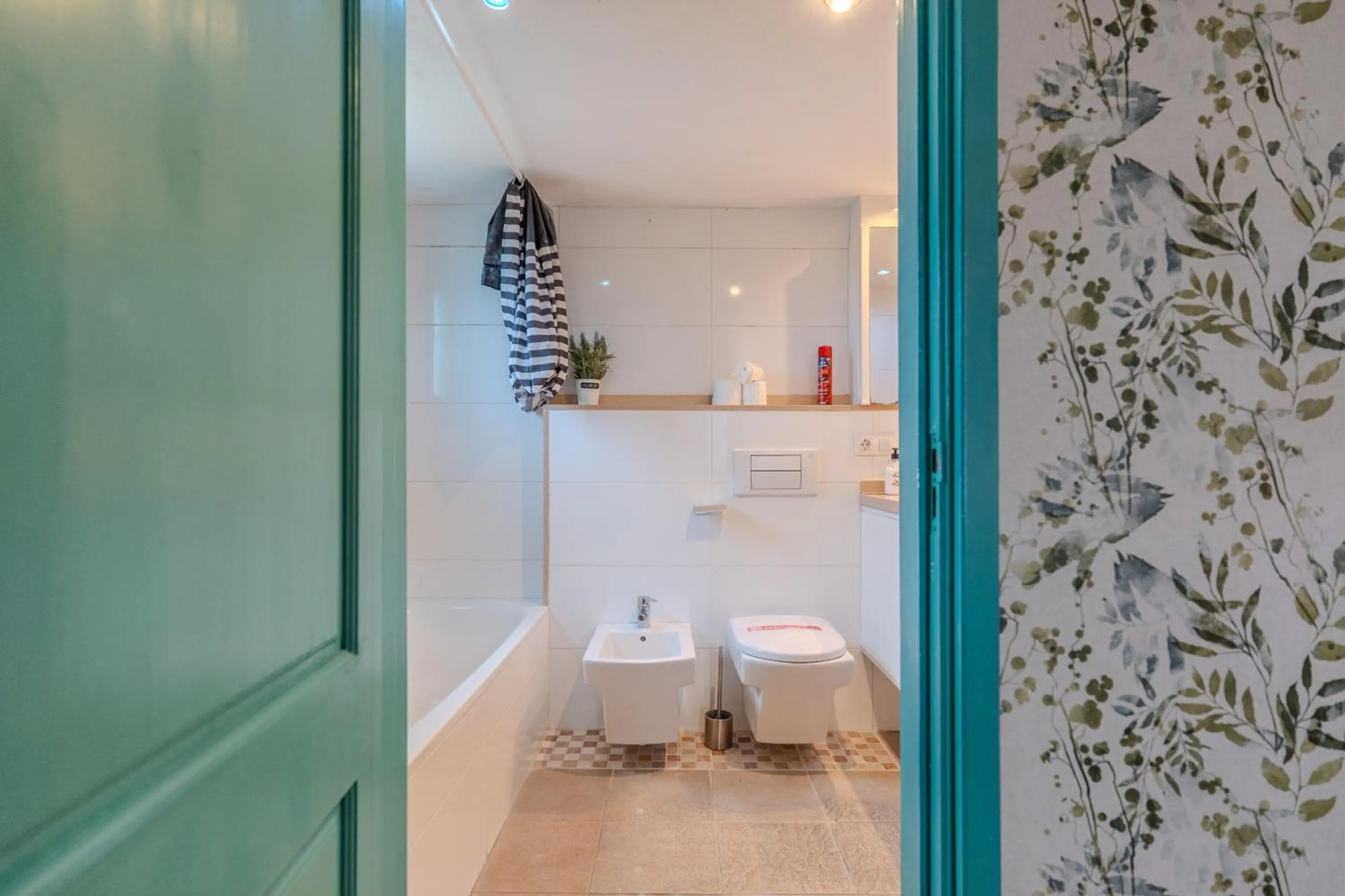 Bathroom in Jardines de Tamaide