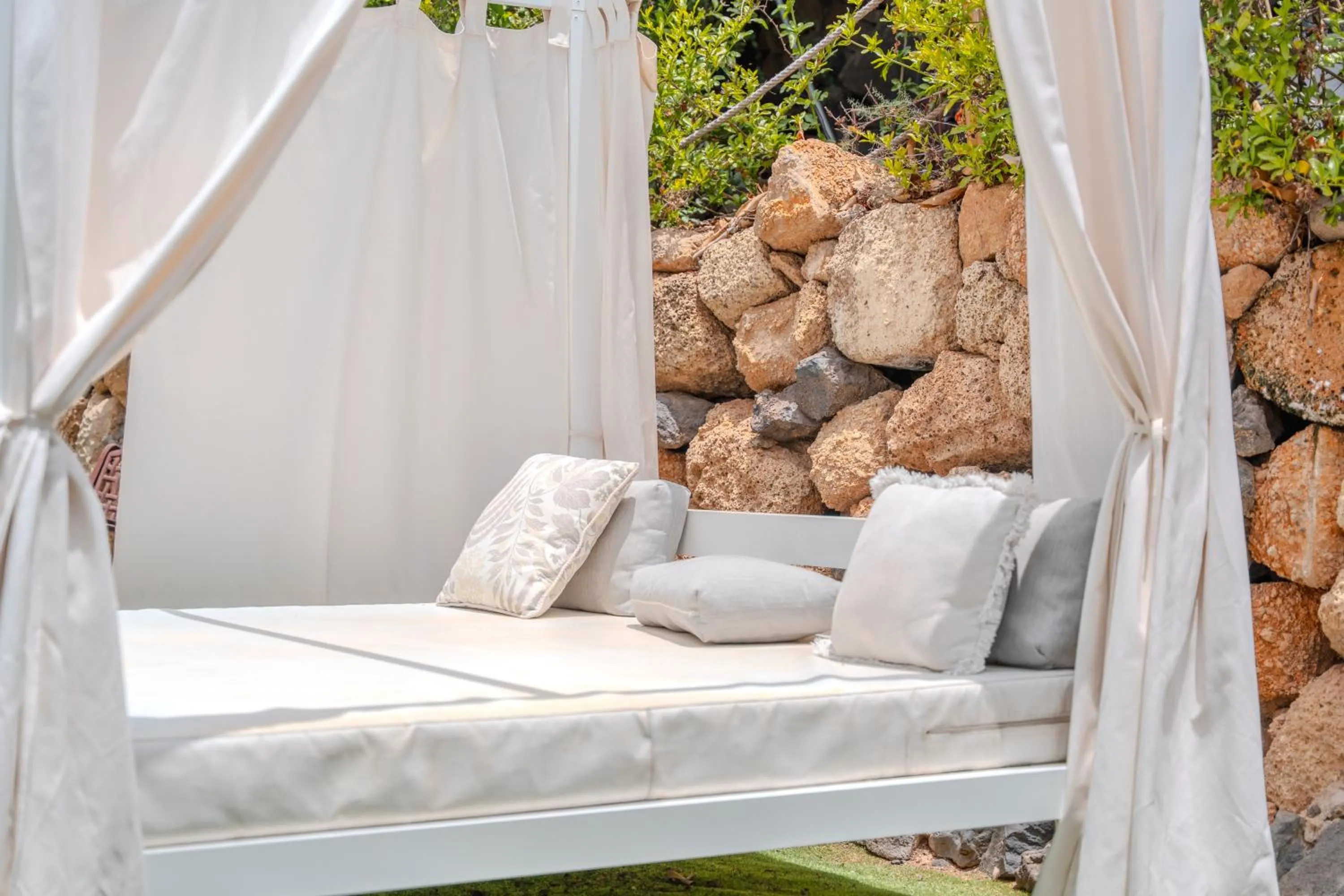 Off site in Jardines de Tamaide