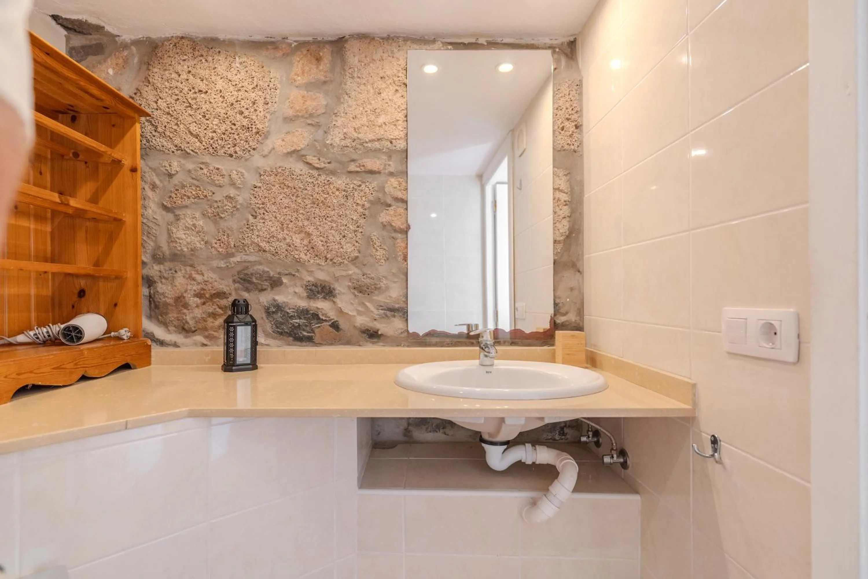 Bathroom in Jardines de Tamaide