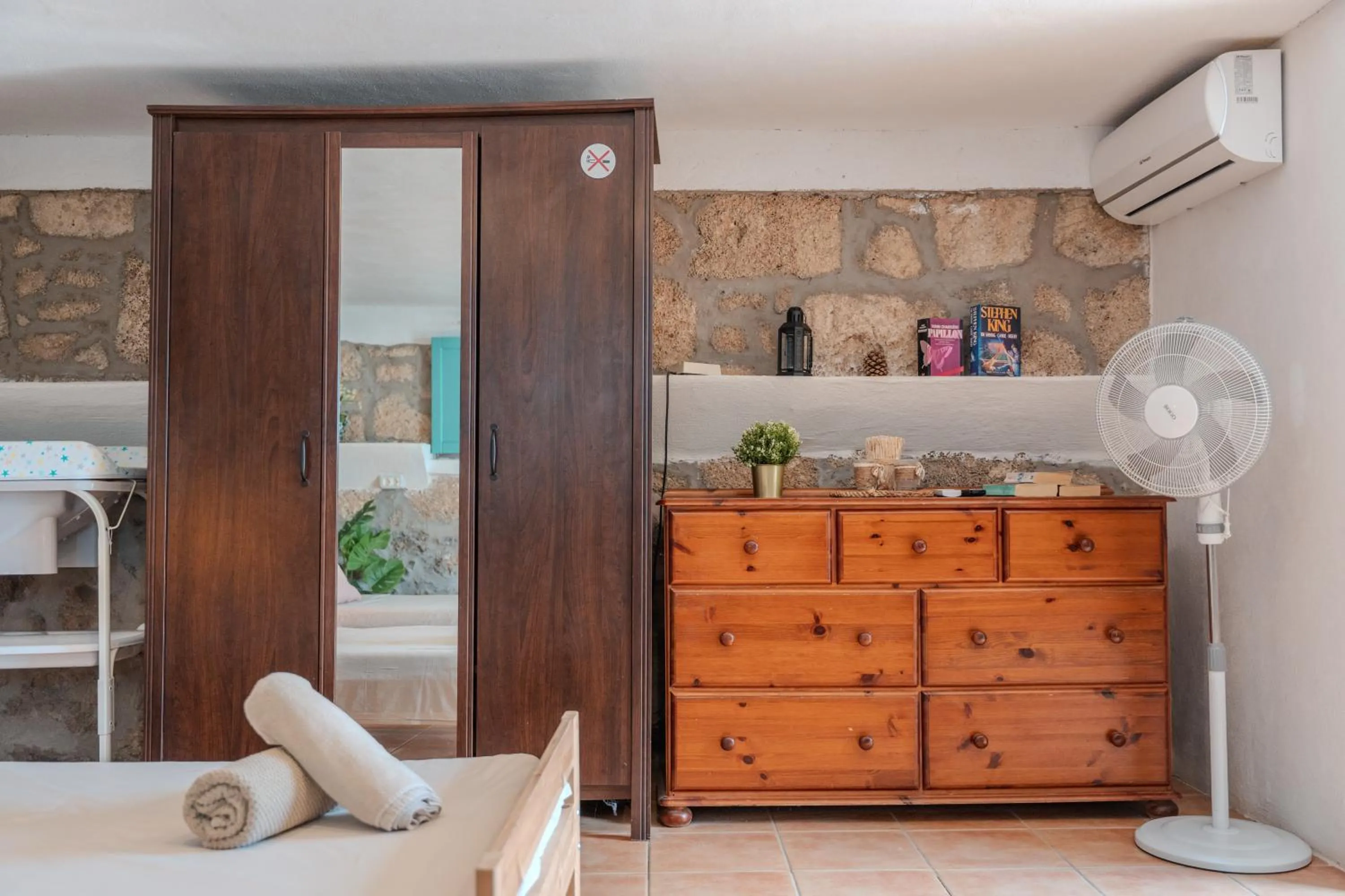 Bedroom in Jardines de Tamaide