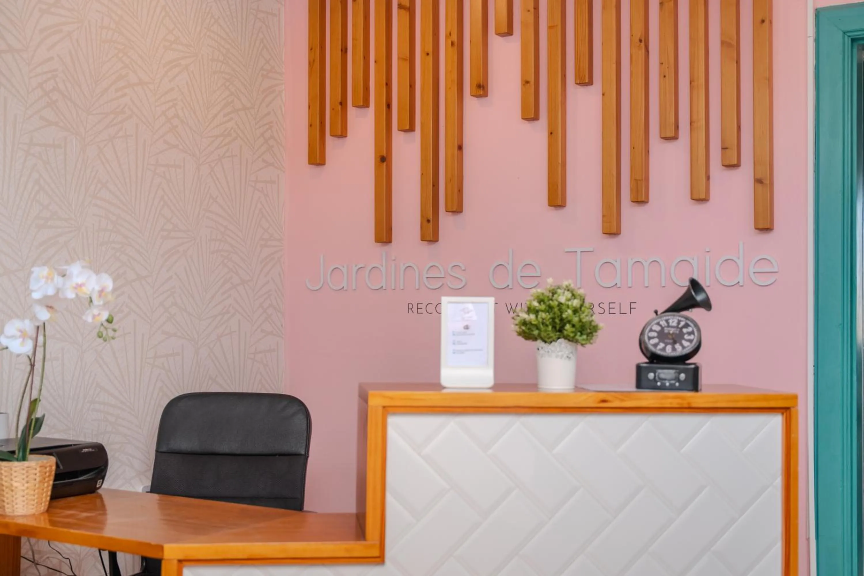 Lobby or reception in Jardines de Tamaide