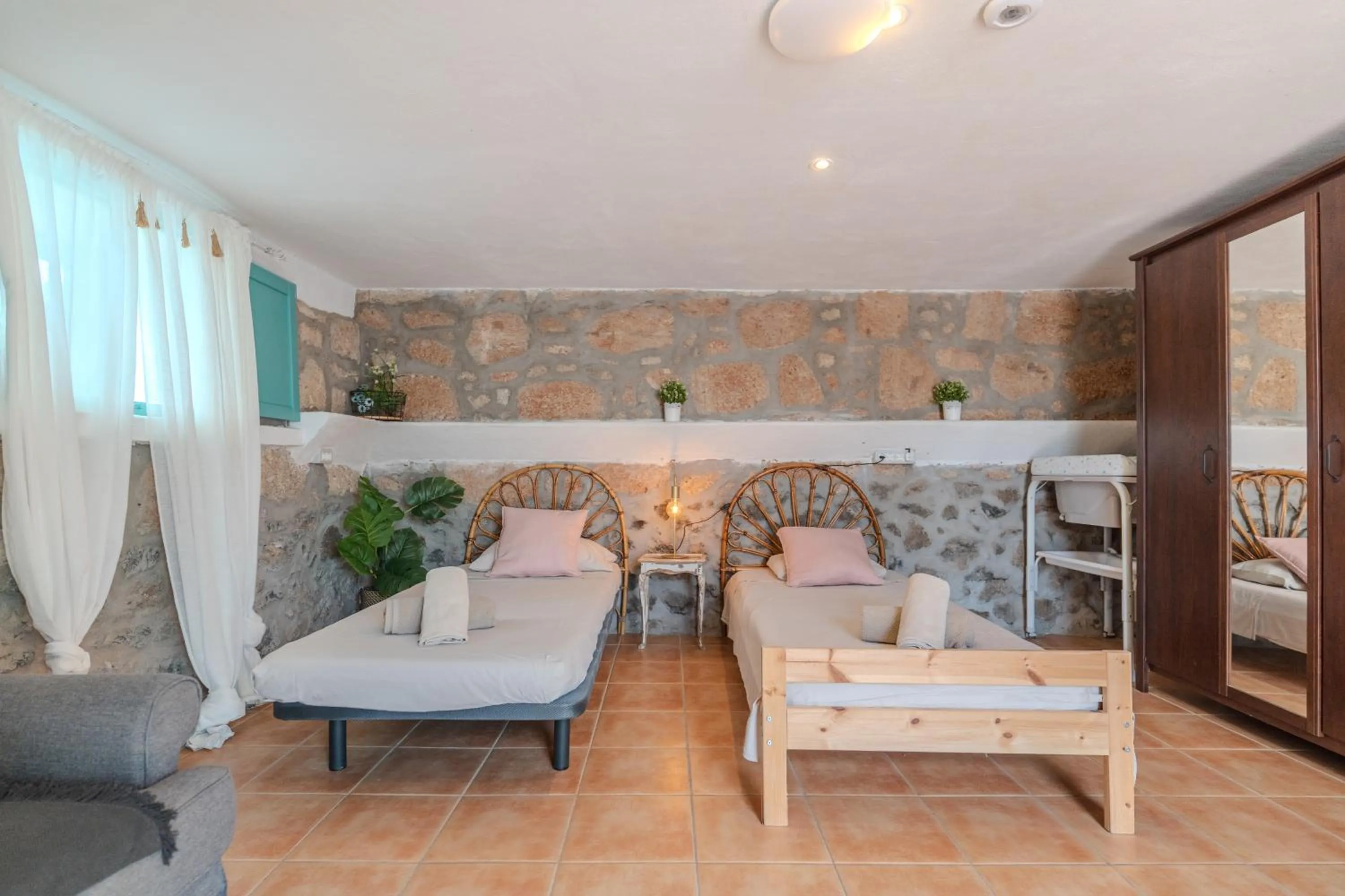 Bedroom in Jardines de Tamaide